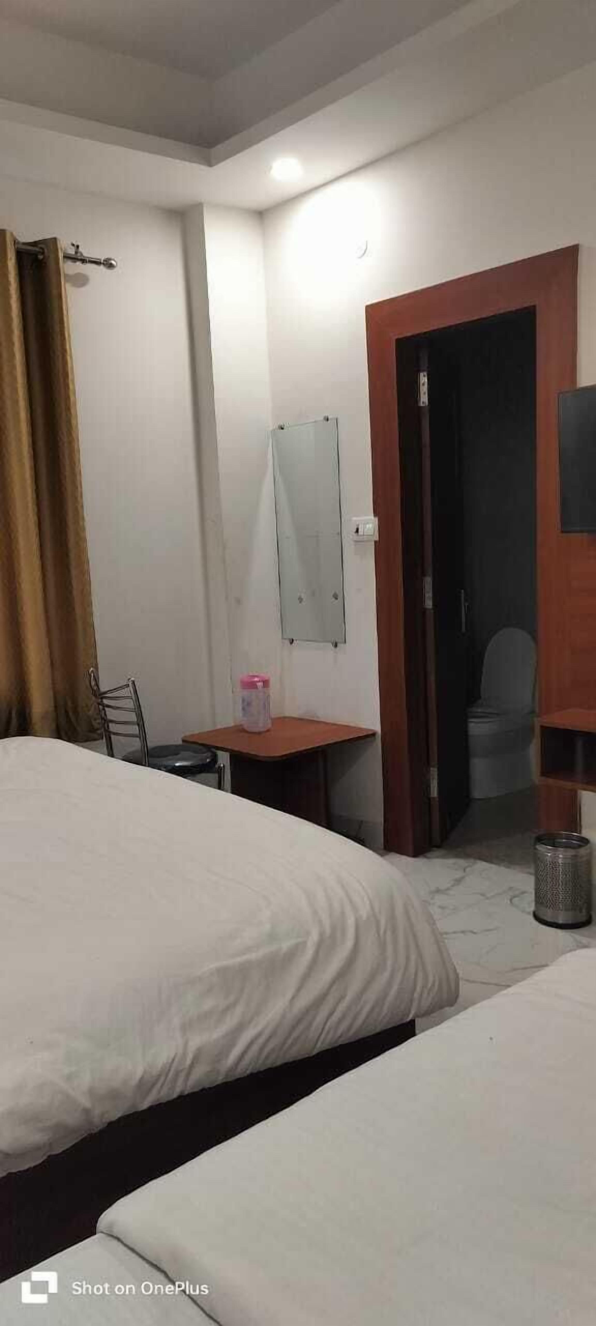Shrivari Kaushik Palace