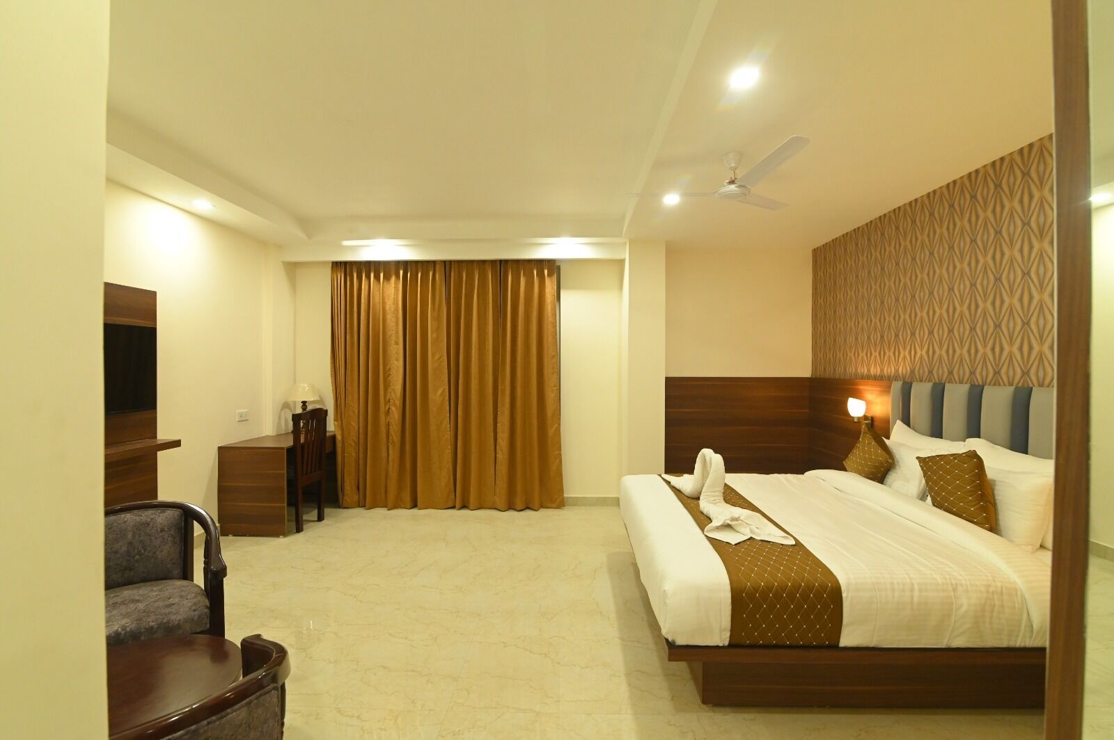 Stallion Hotel