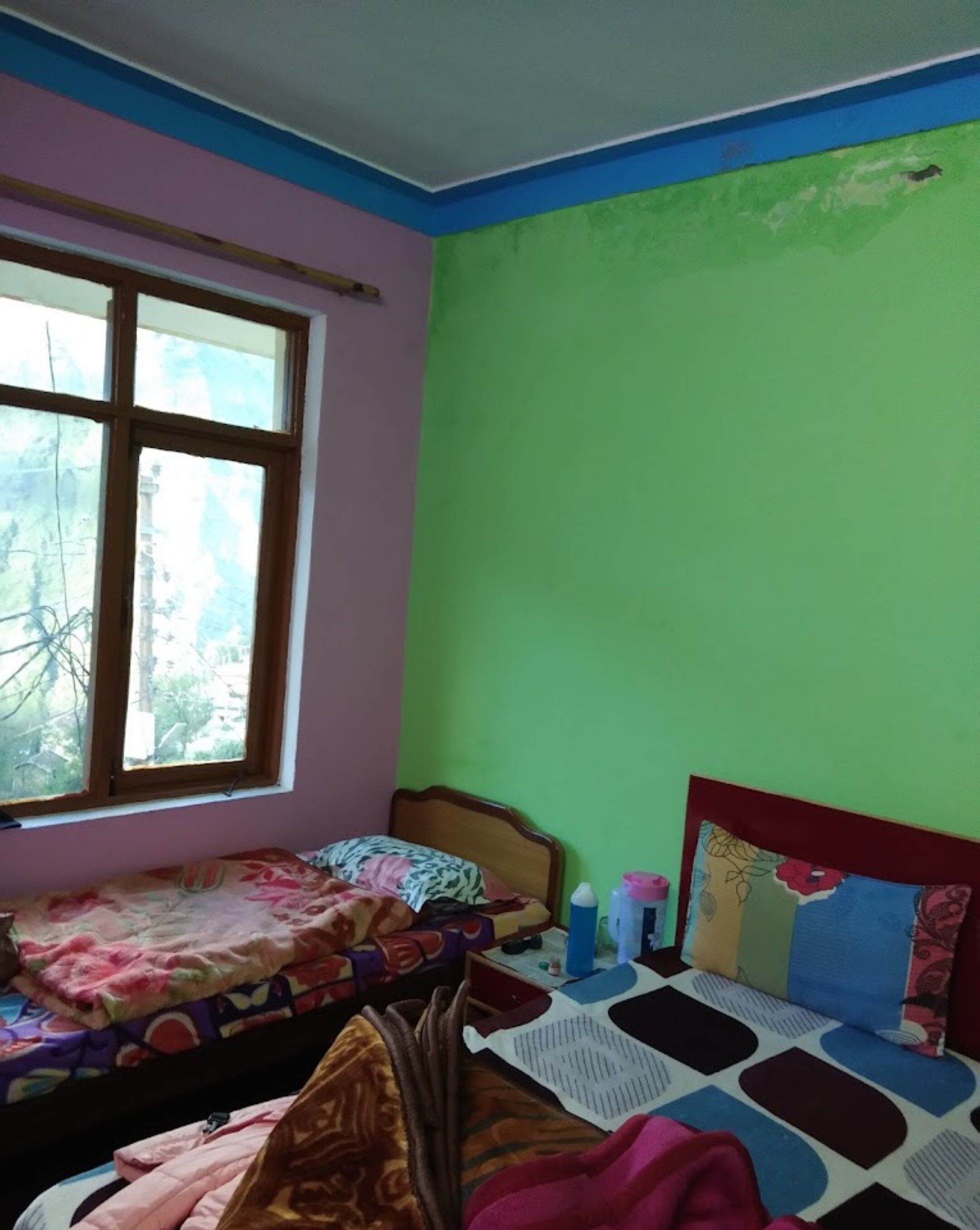 Hotel Himshikhar