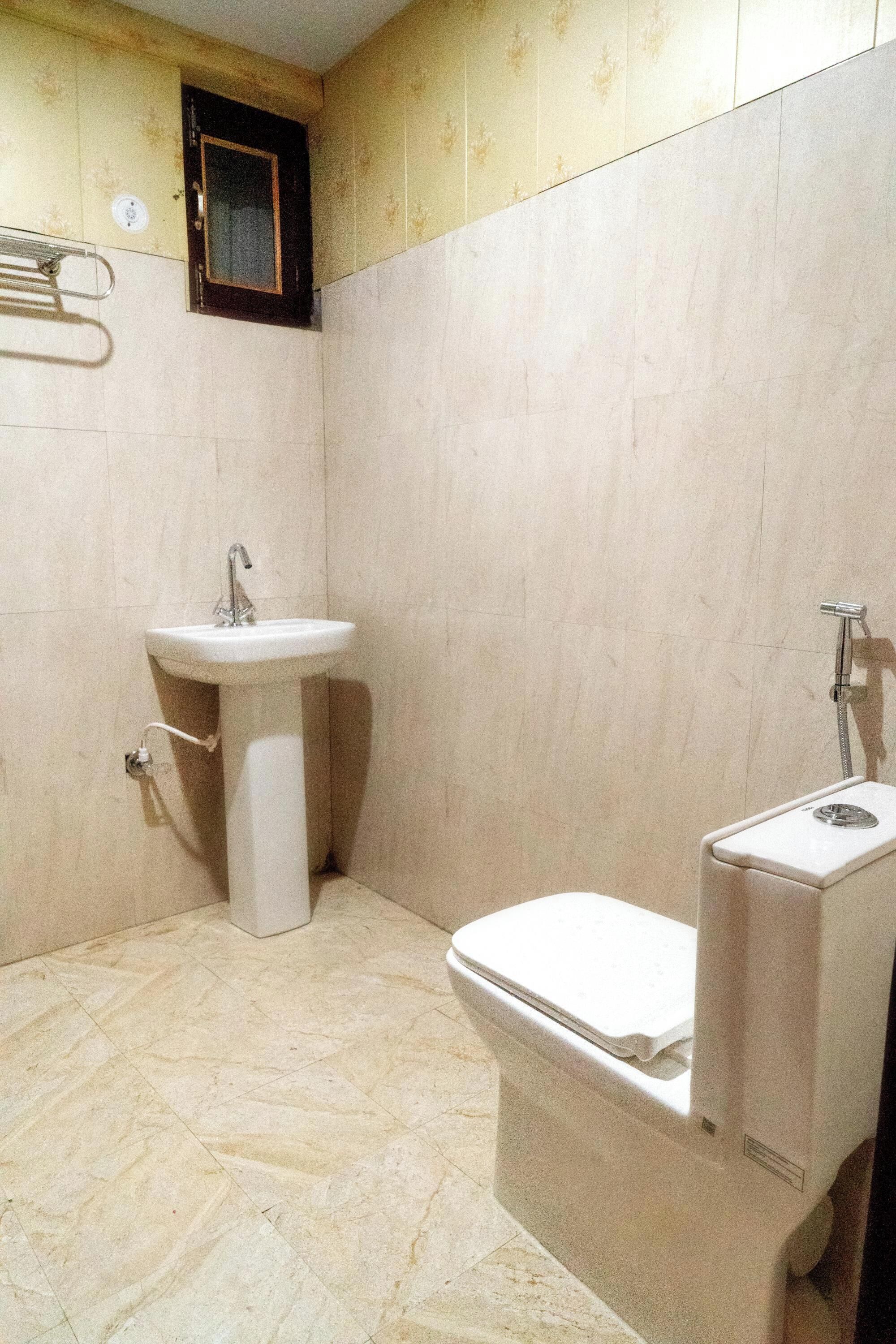 Hotel SNR Grand
