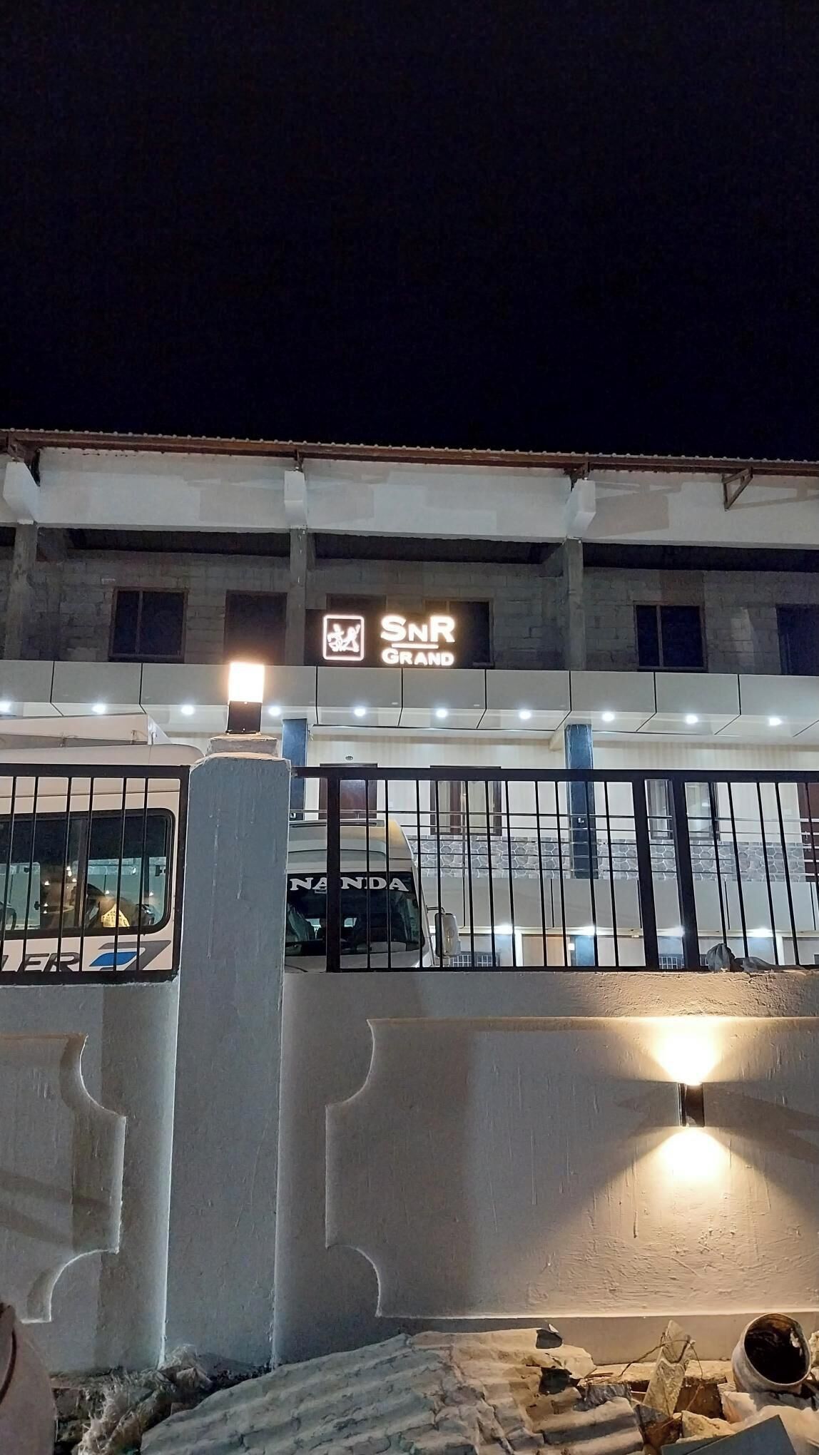 Hotel SNR Grand