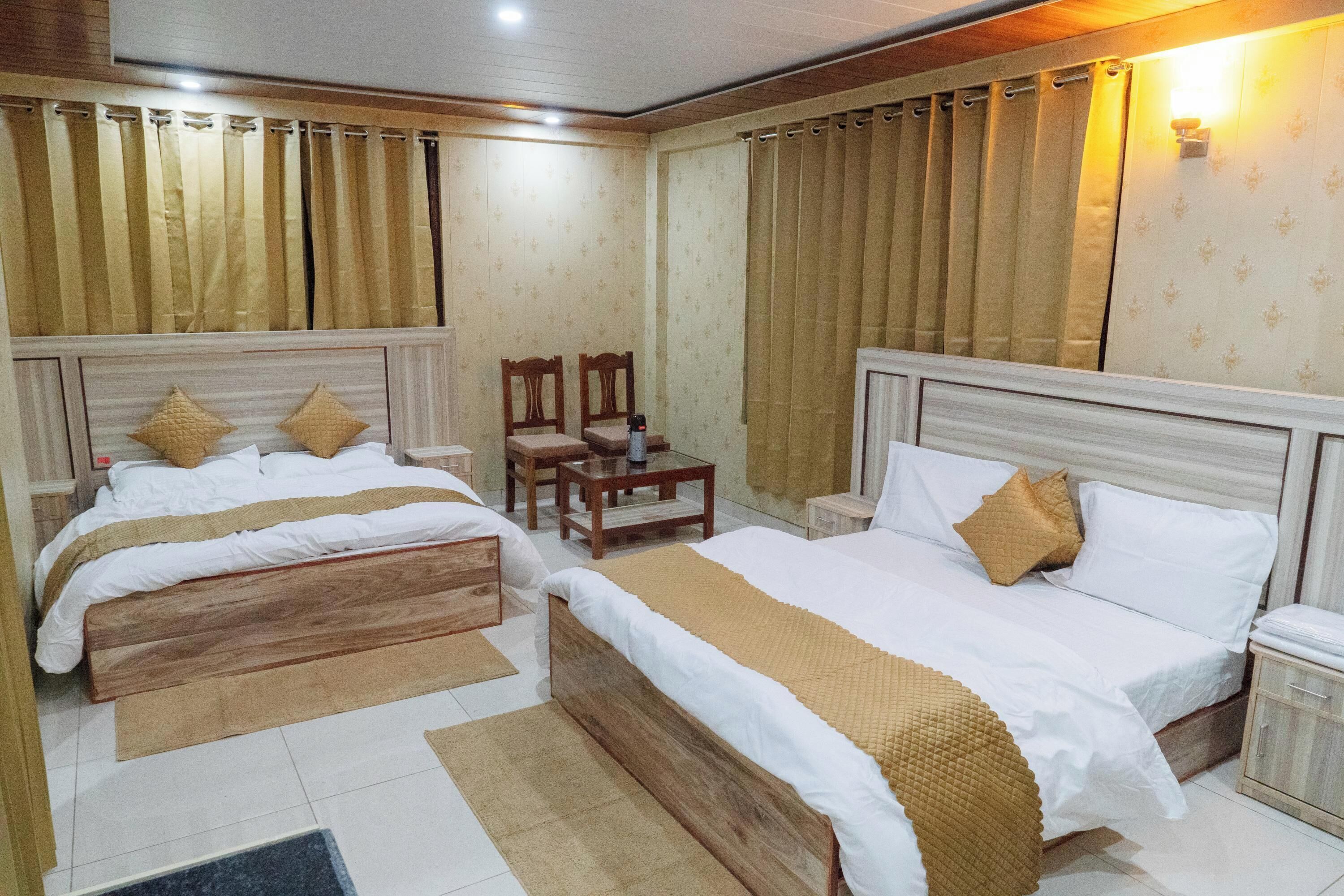 Hotel SNR Grand