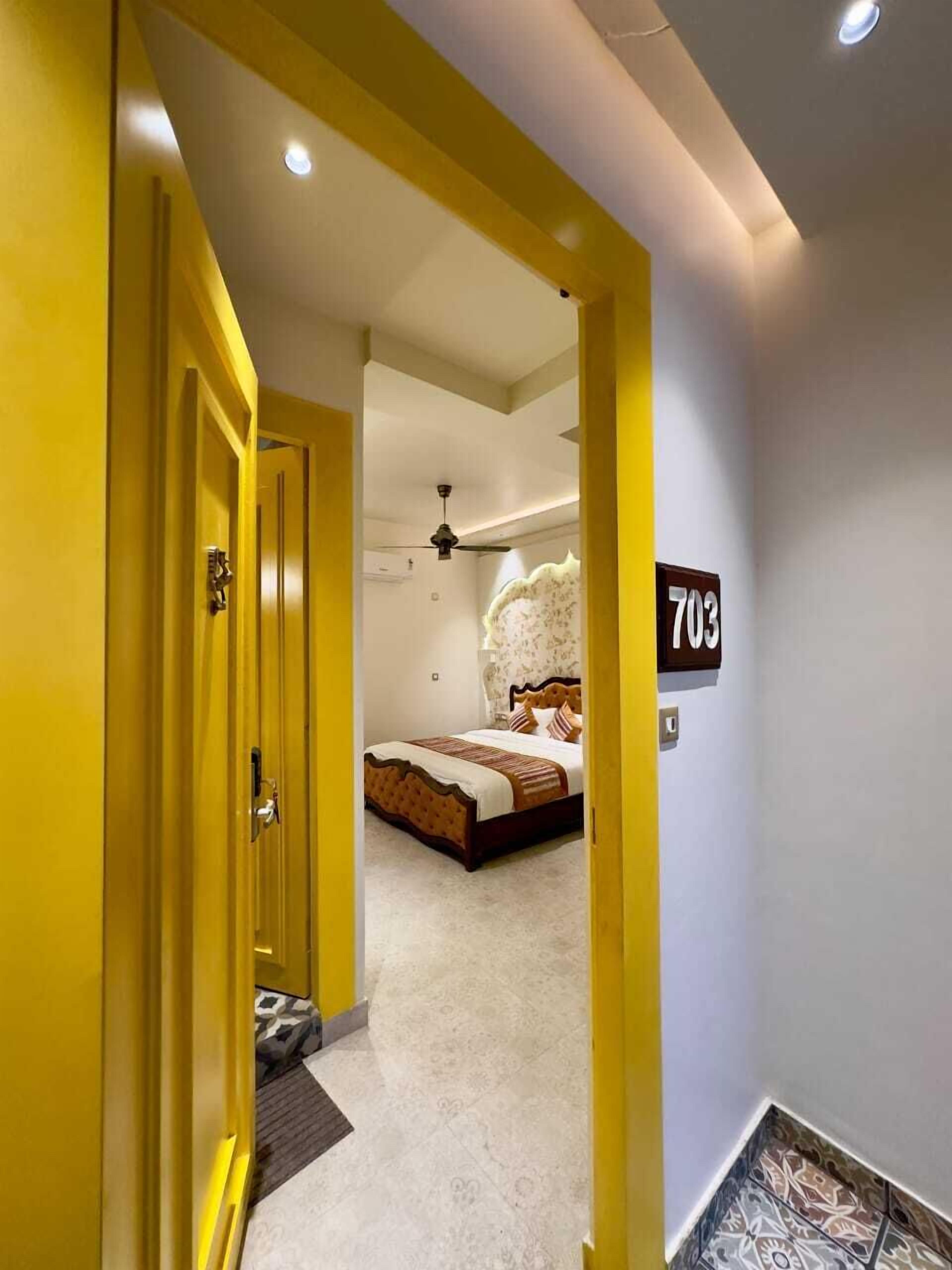 Hotel Grand Kailash Haveli