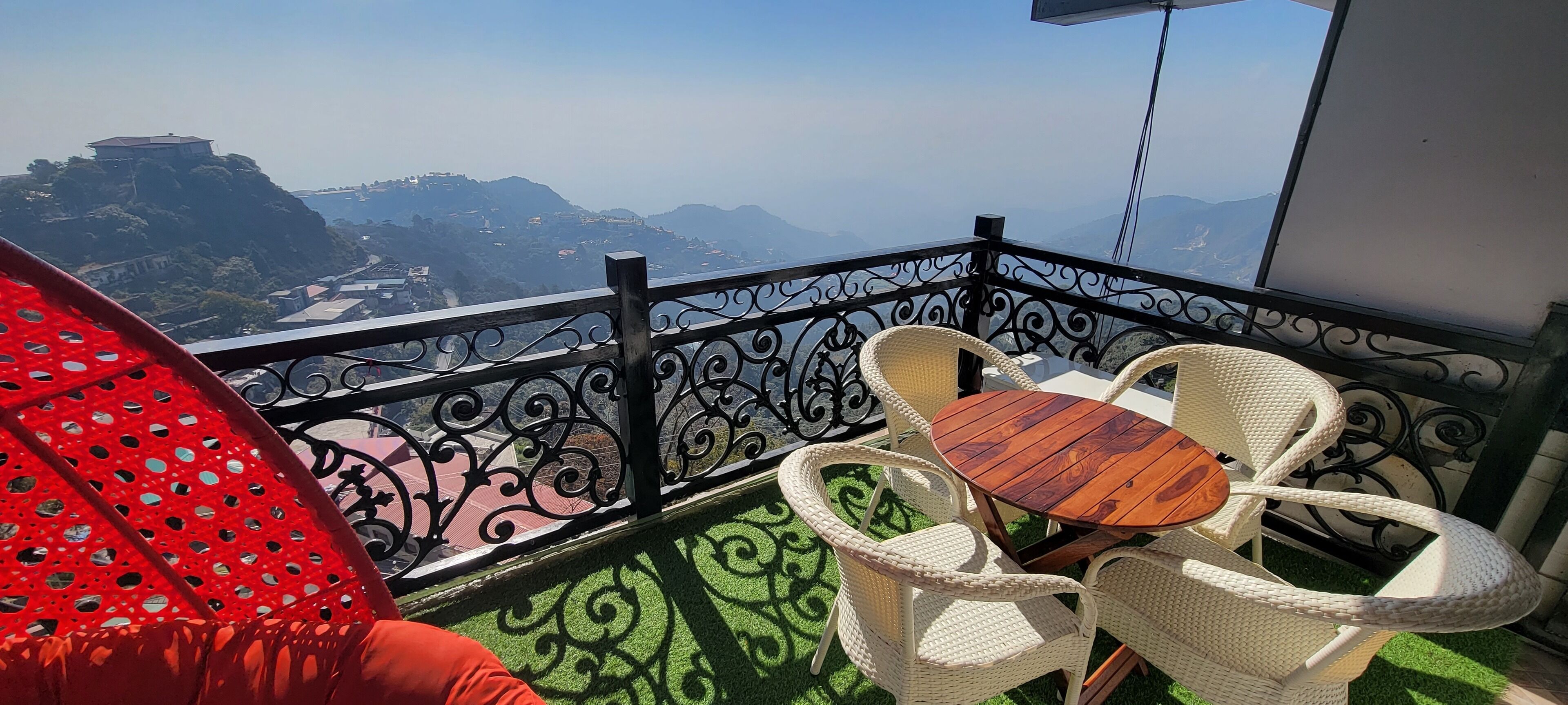 Casa Arhan Luxury Mussoorie Homestay