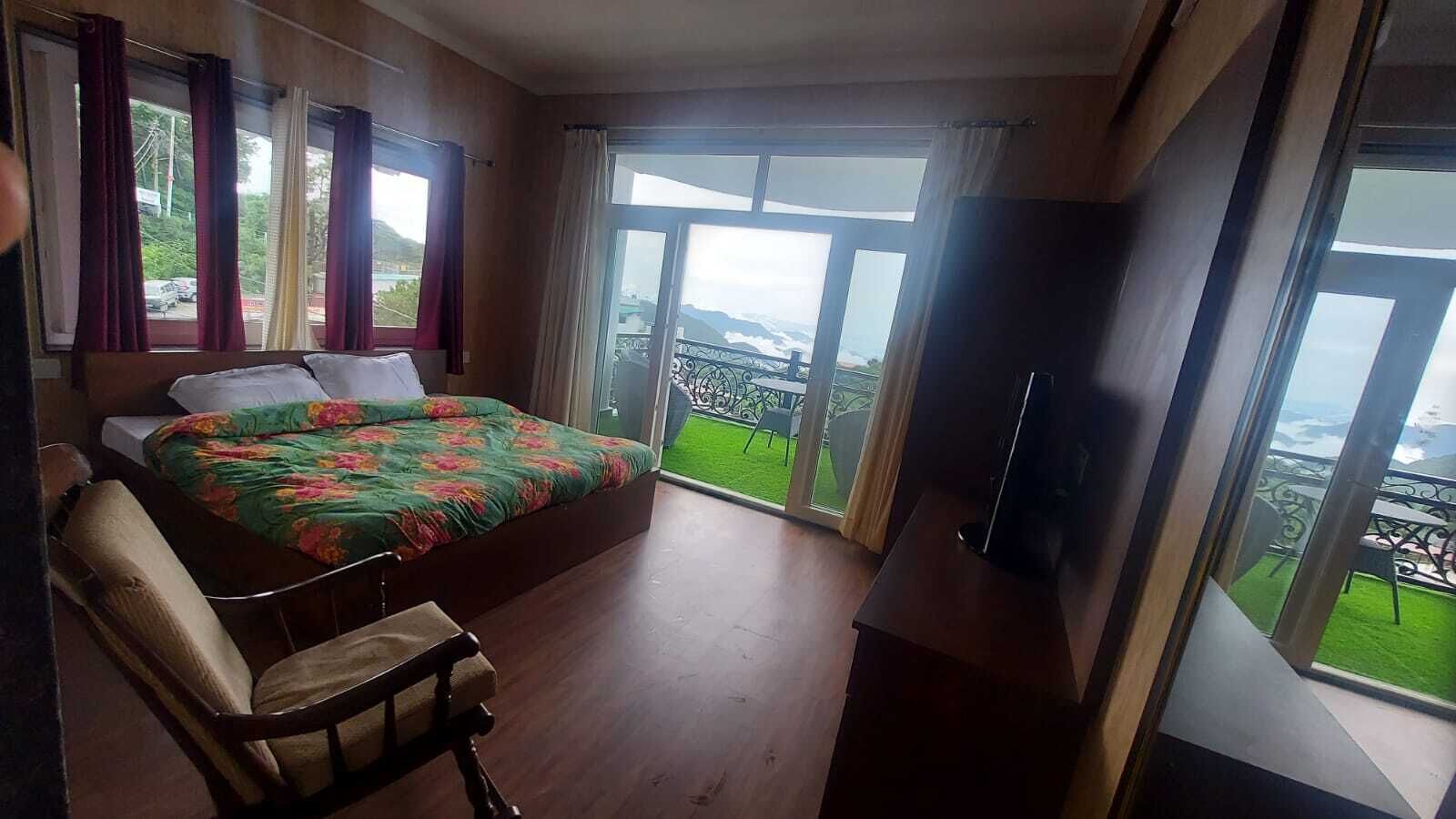 Casa Arhan Luxury Mussoorie Homestay