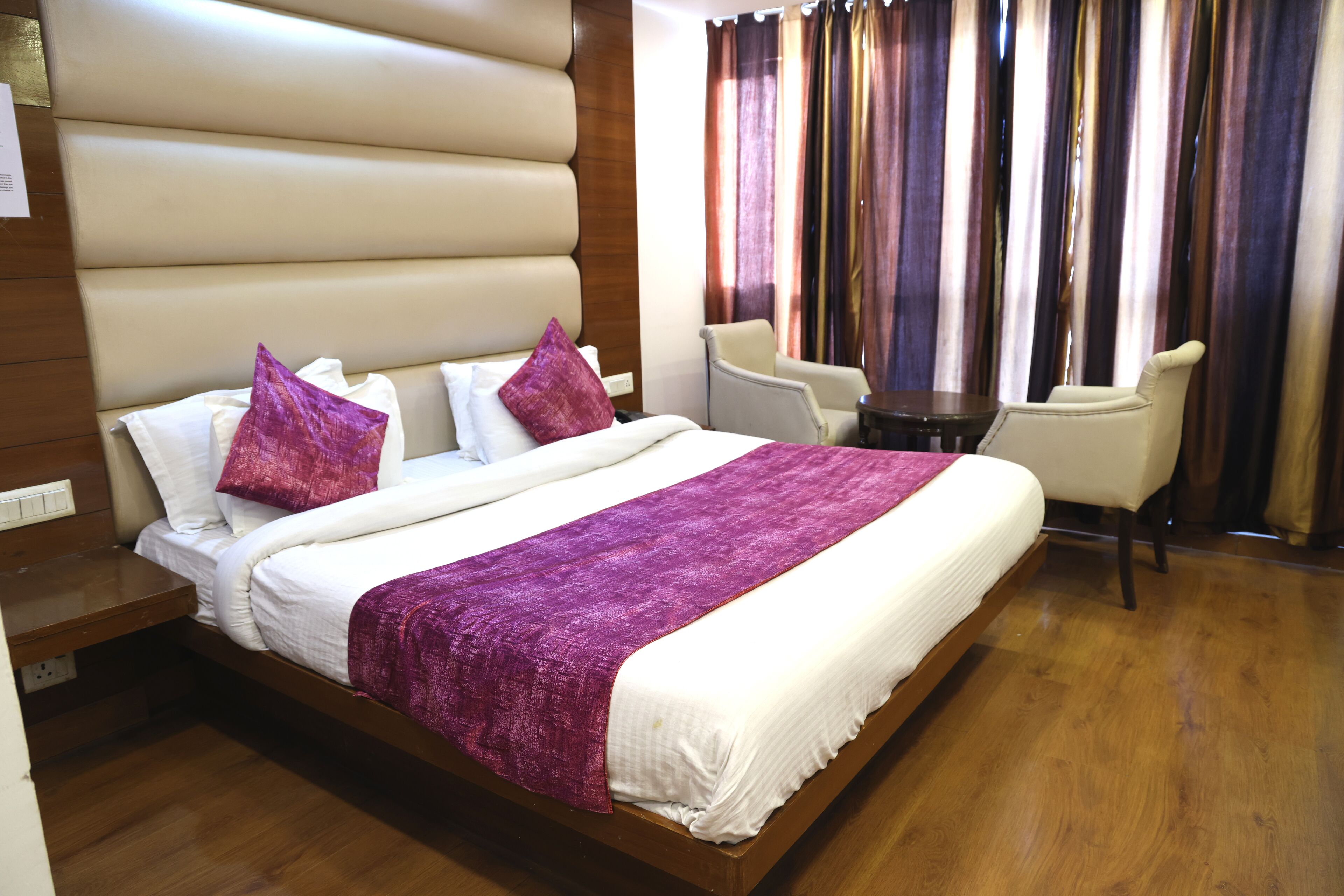 Hotel Royal Queen
