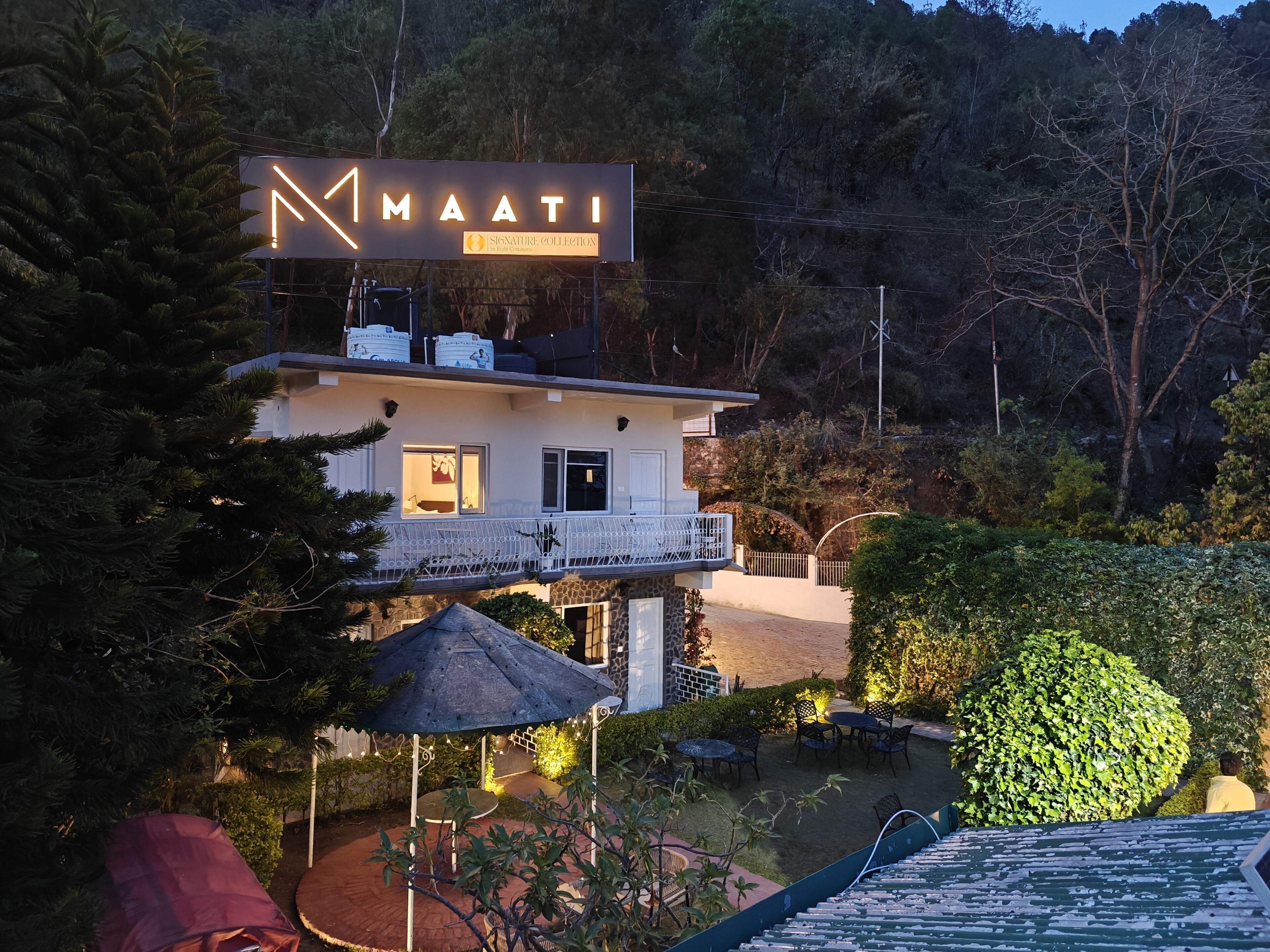 Maati Signature Collection by Eight Continents