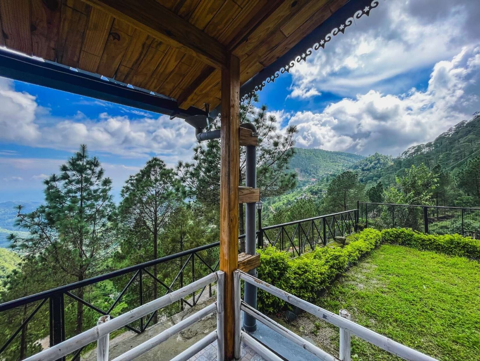 Stoneshed Resort & Hotel