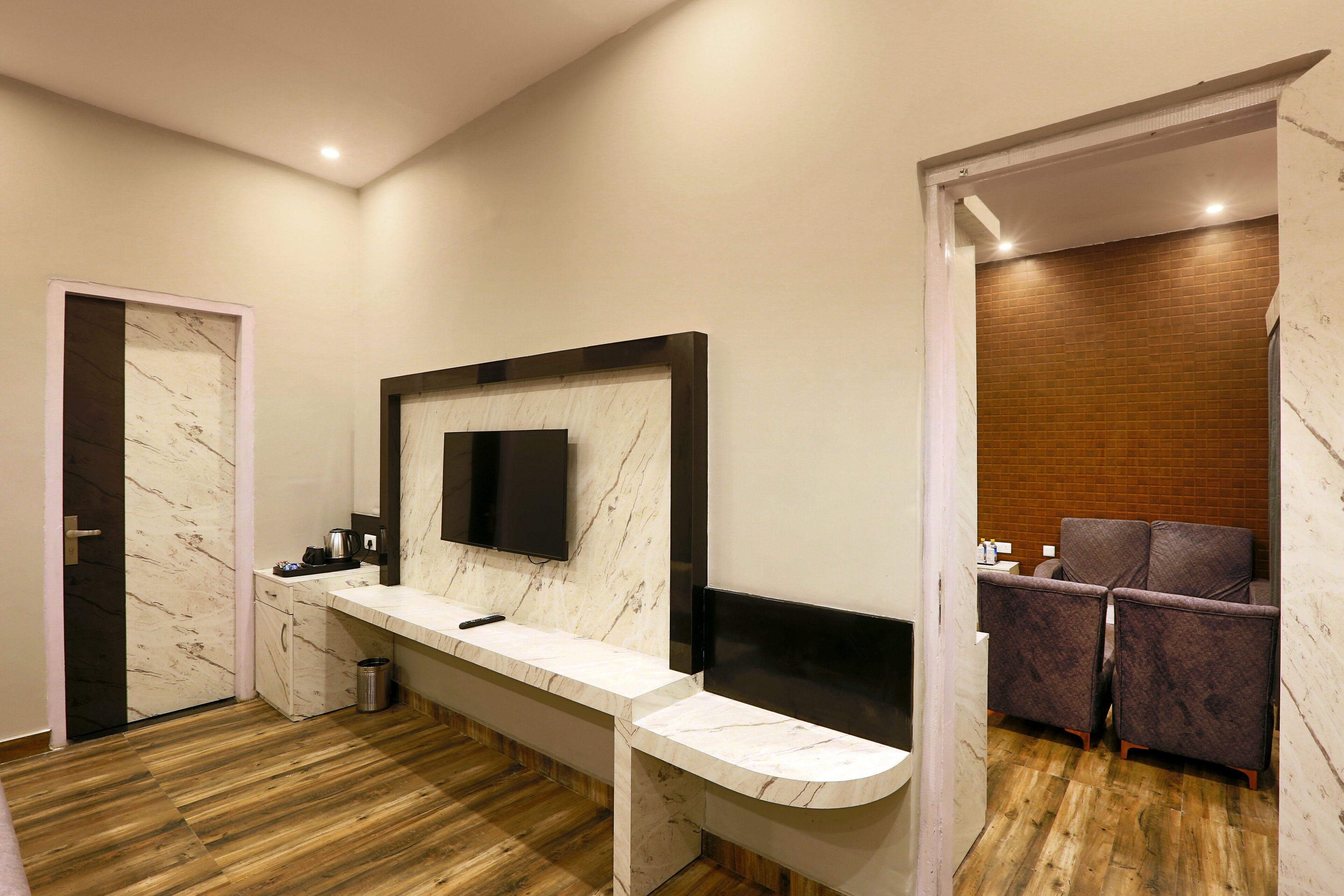 Countryard Resort By EWD Hotels
