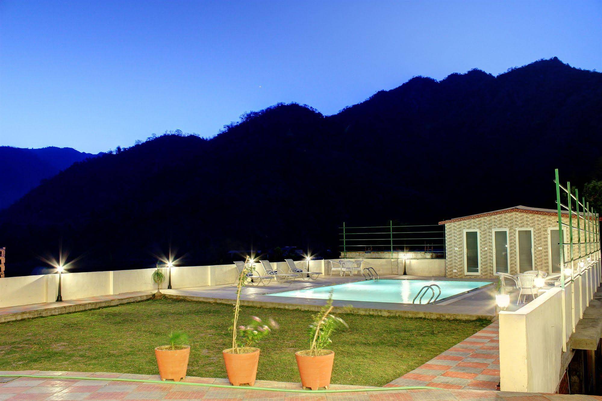 Comfort Hotel Dewa Retreat