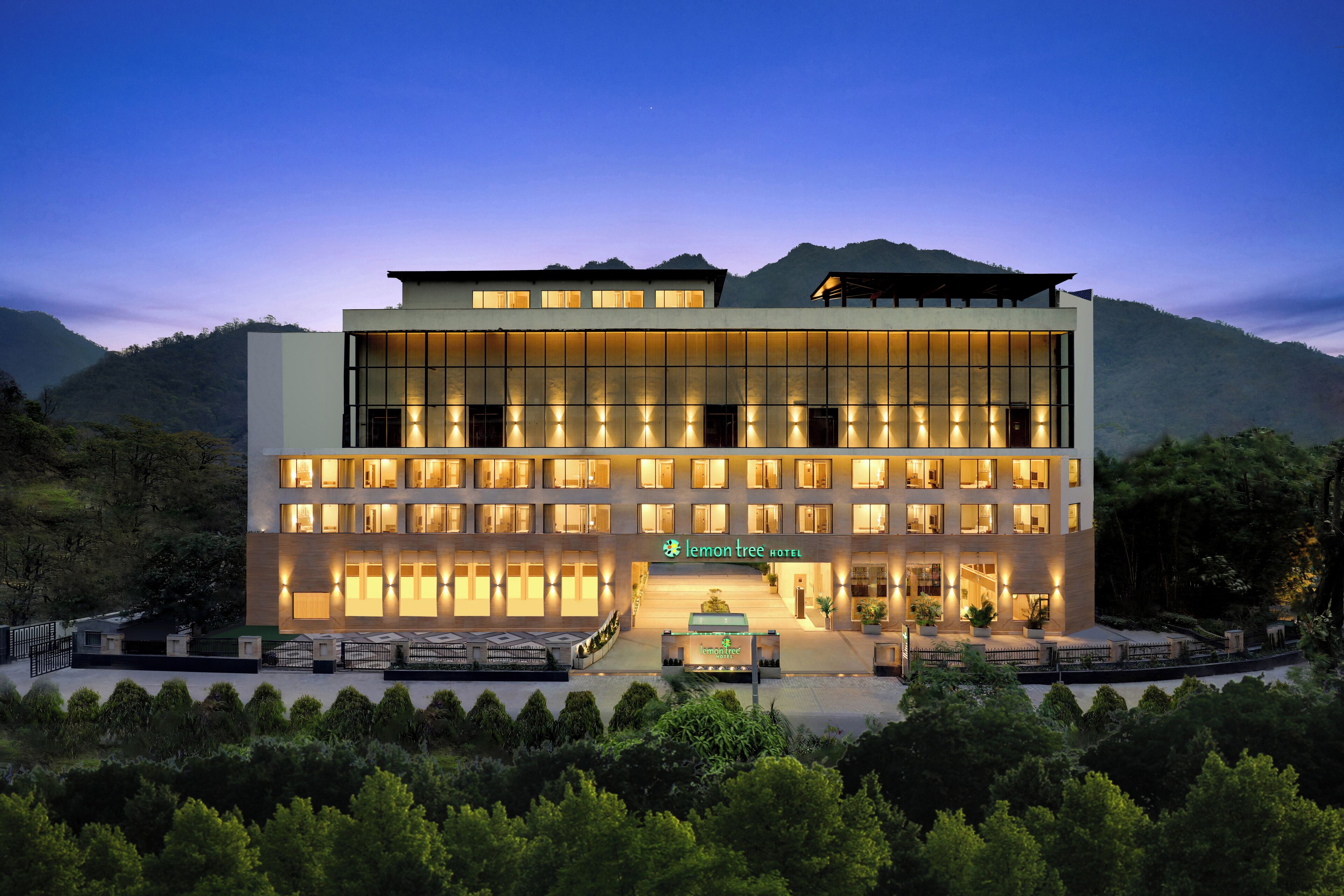 Lemon Tree Hotel Tapovan Rishikesh