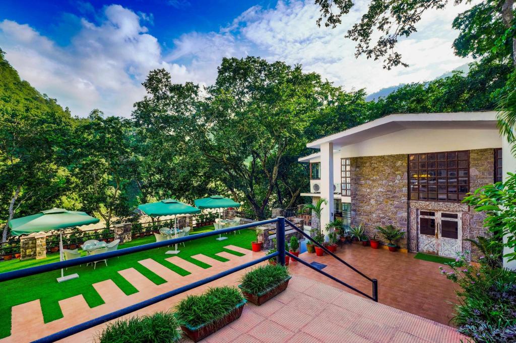 Summit By The Ganges Resort & Spa