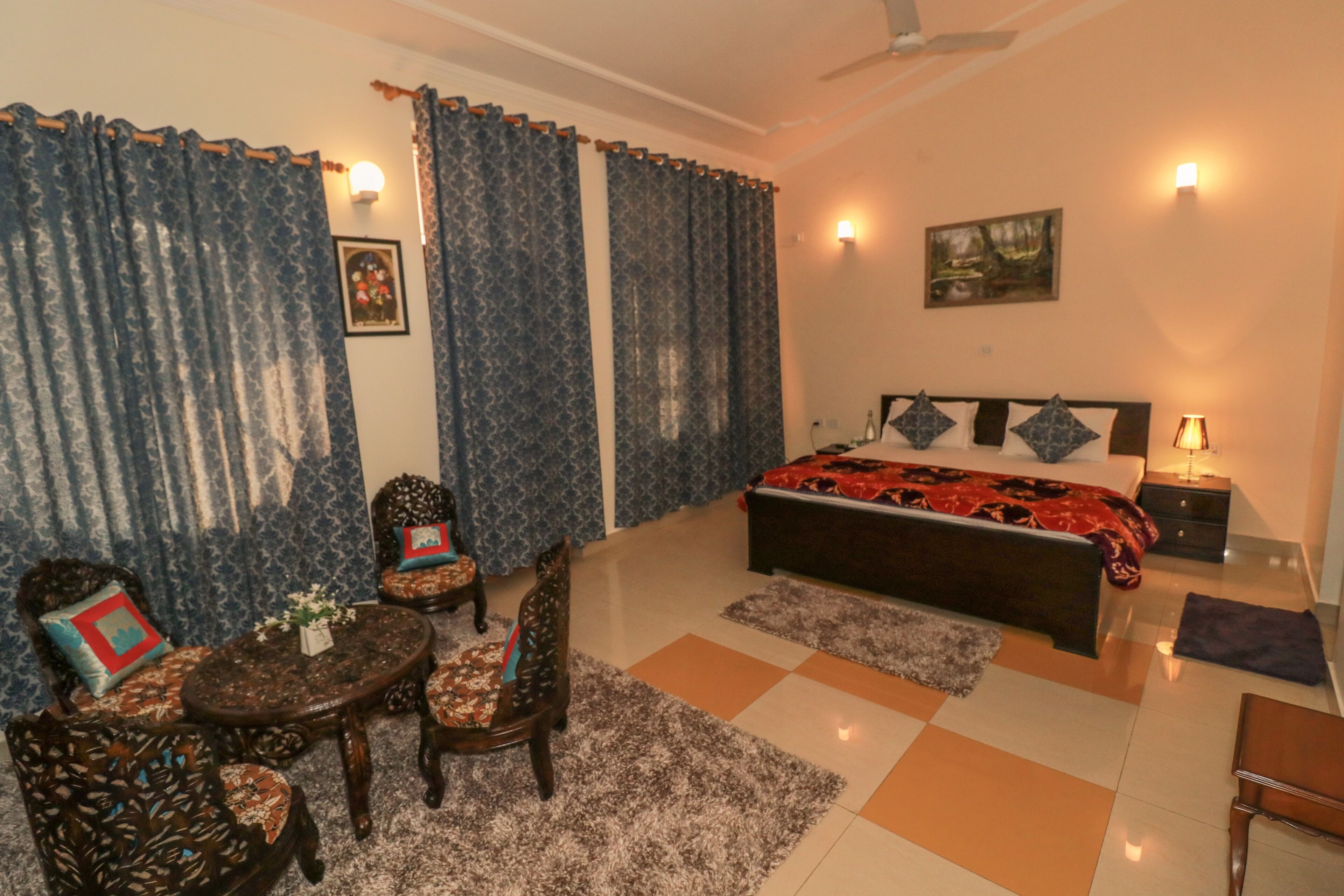 Ved Varuna Ayurveda Sadan