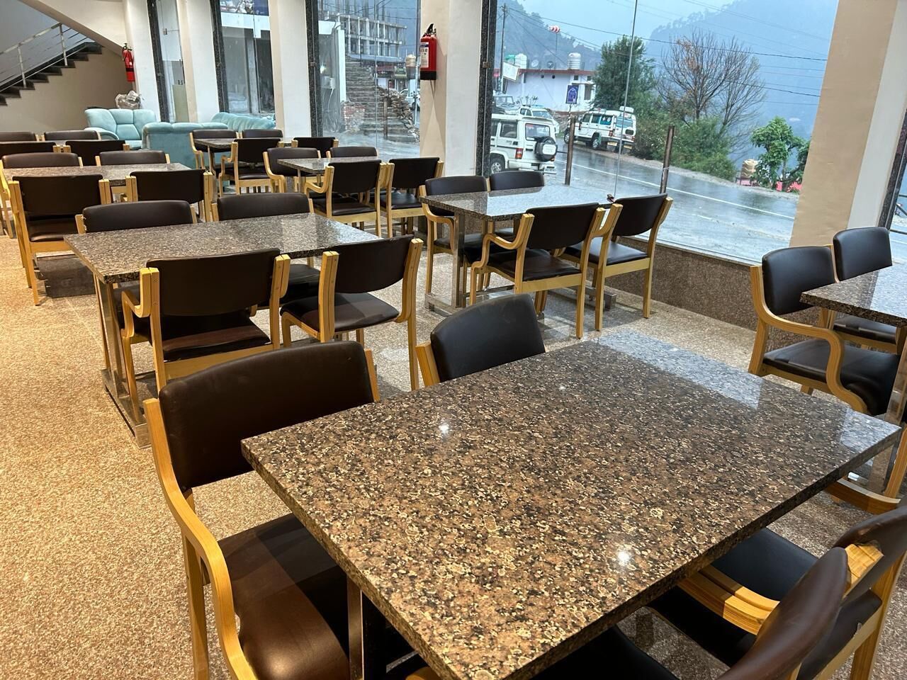 Shiv Kedar Hotel