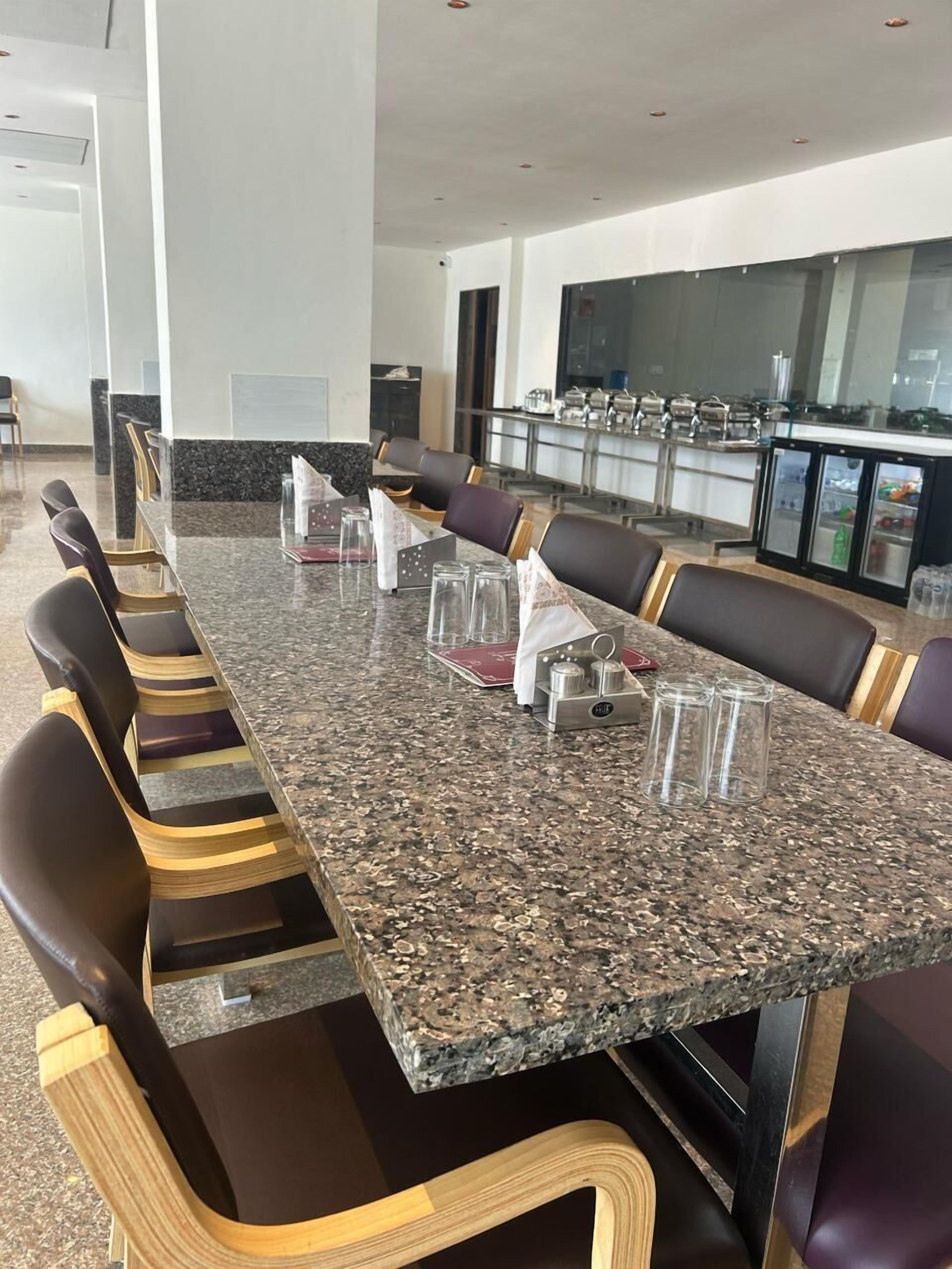 Shiv Kedar Hotel