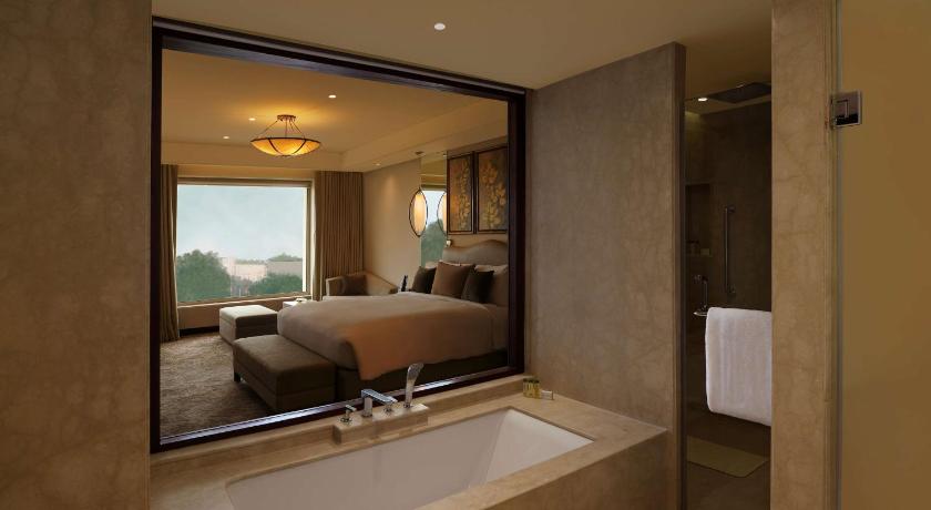 Doubletree by Hilton Agra