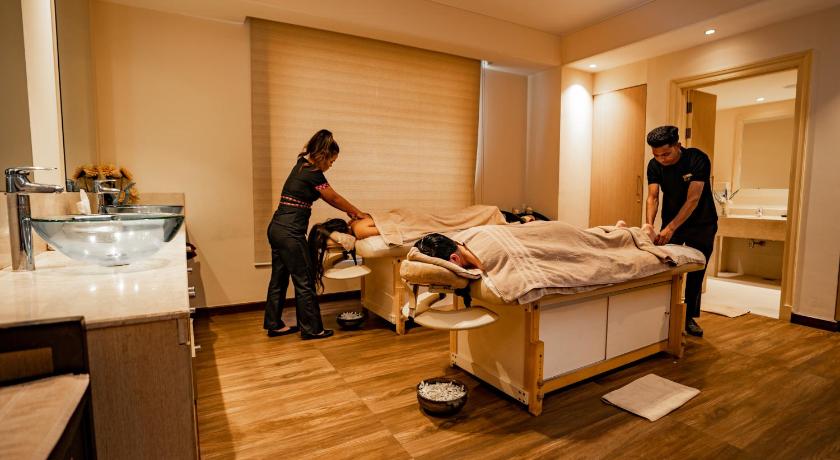 Doubletree by Hilton Agra