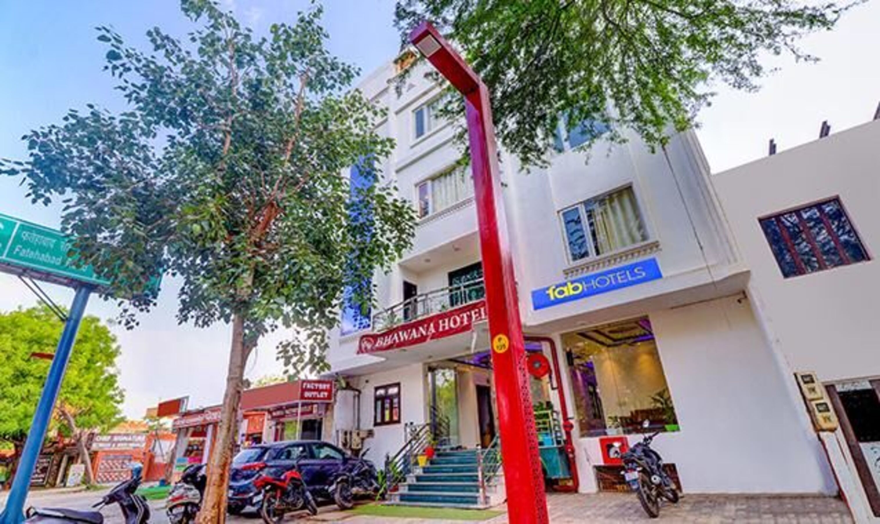 Fabhotel Bhawana