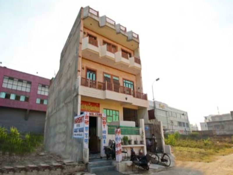 Harshit Paying Guest House