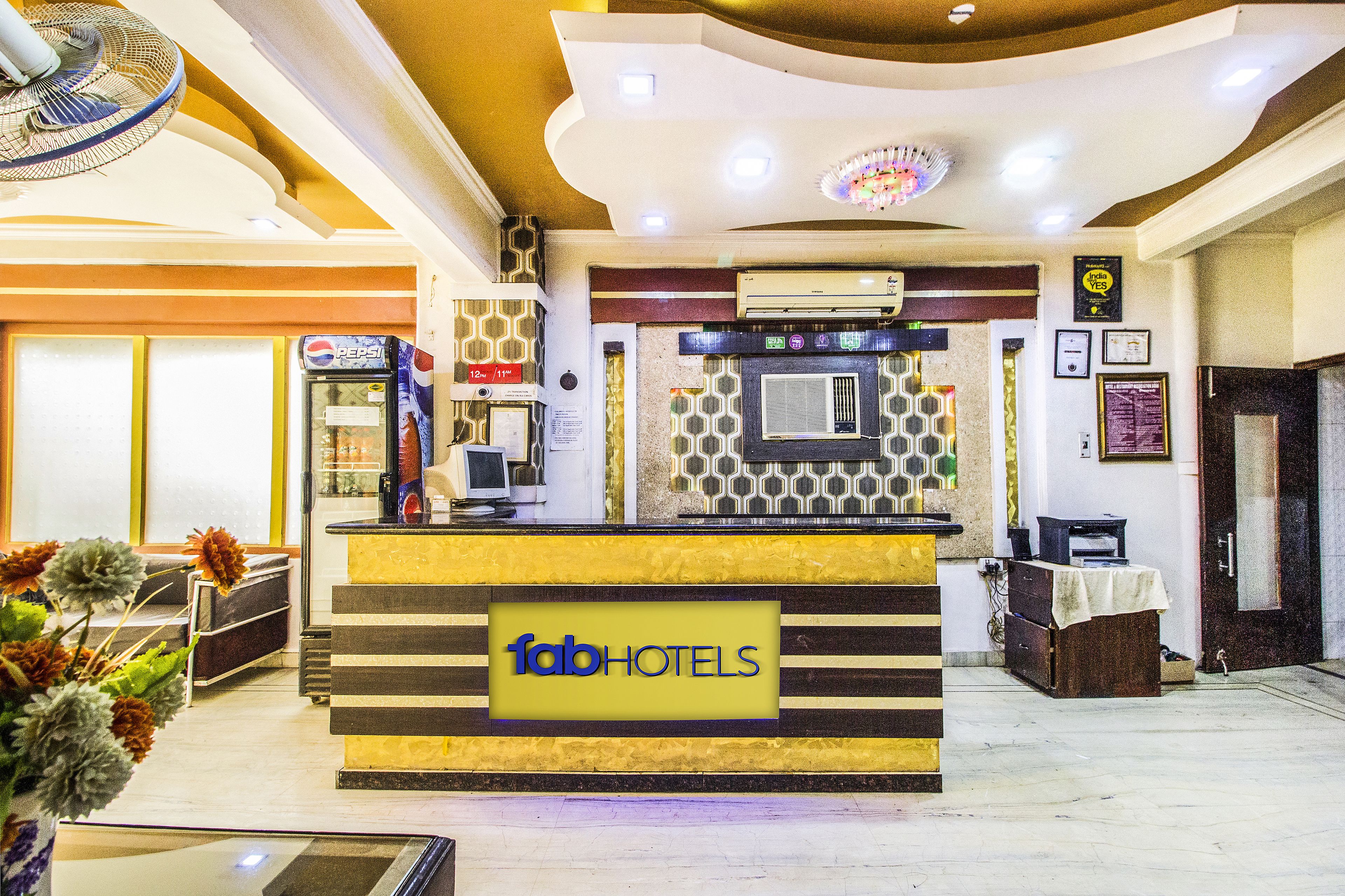 Hotel Alpine by FabHotels