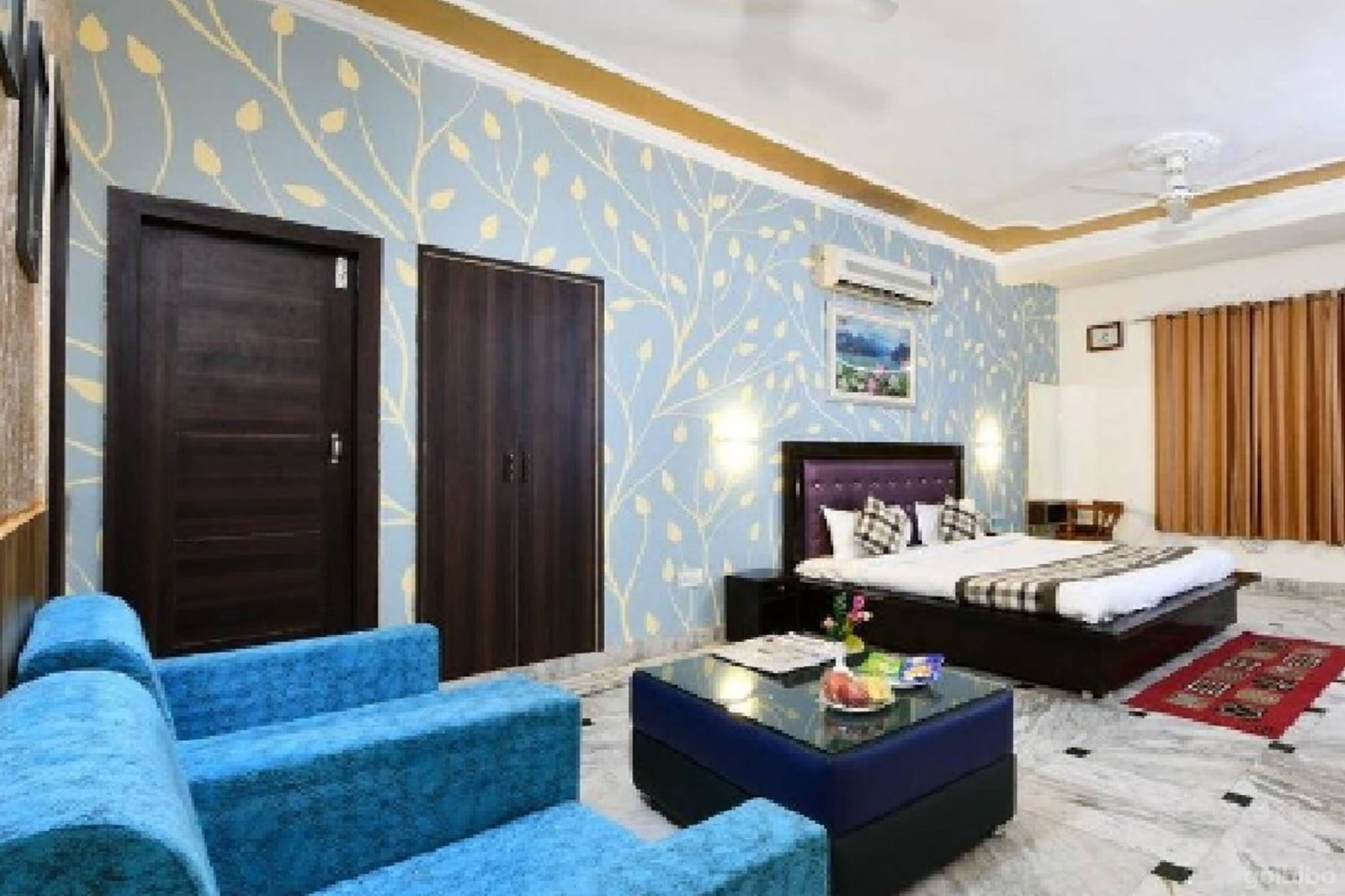 Hotel Chanakya / Chanakaya