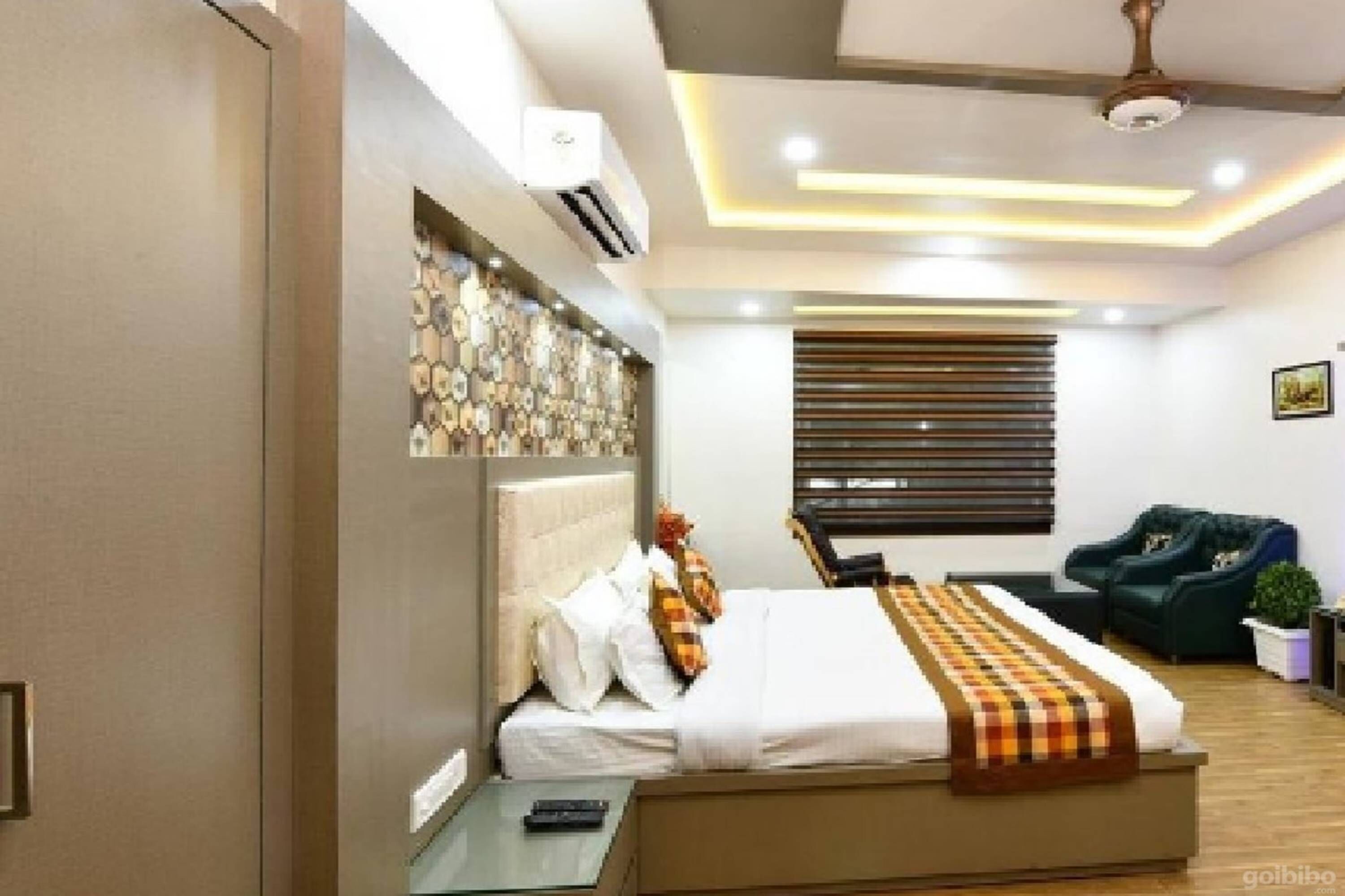 Hotel Chanakya / Chanakaya