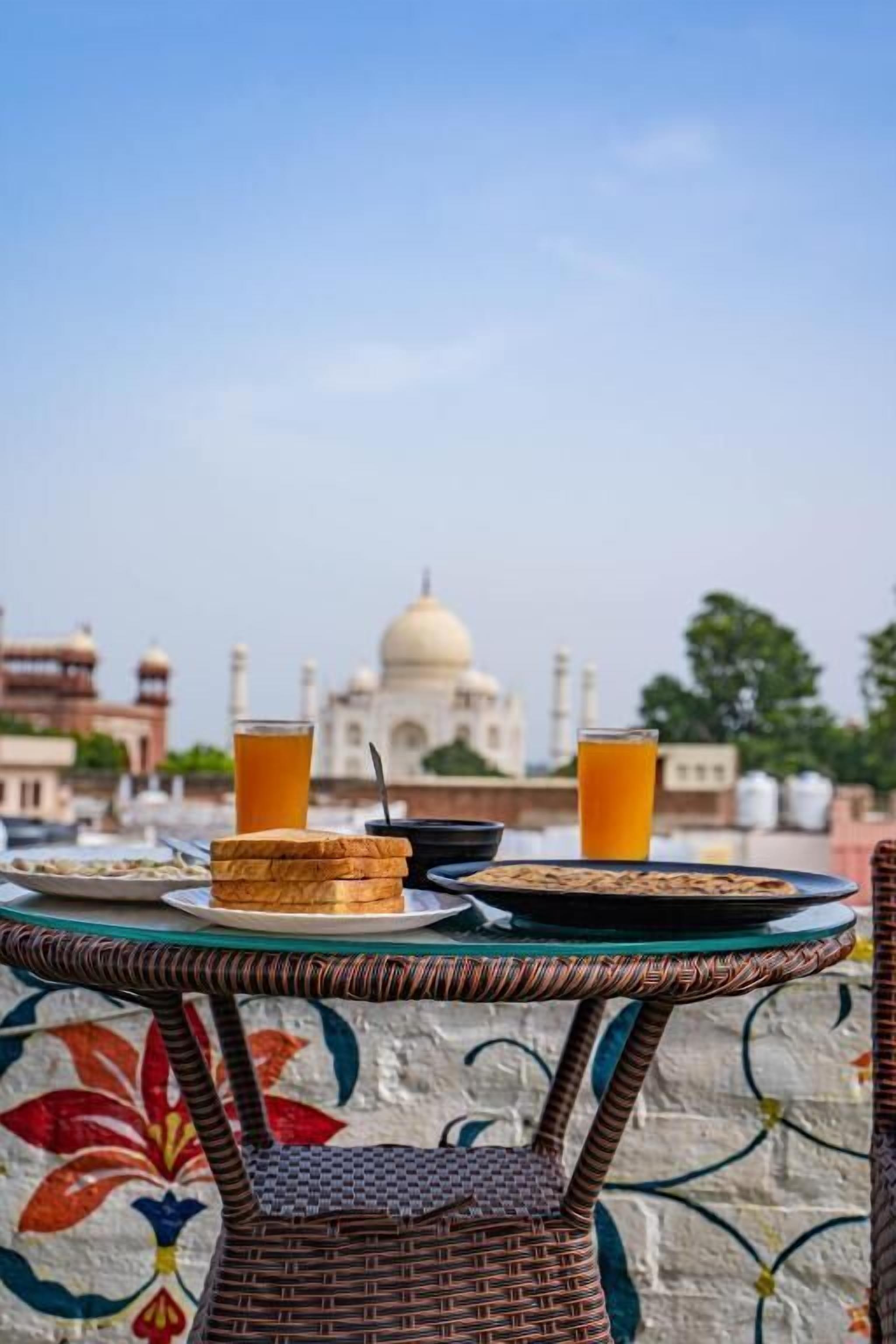 Joey's Hostel Agra