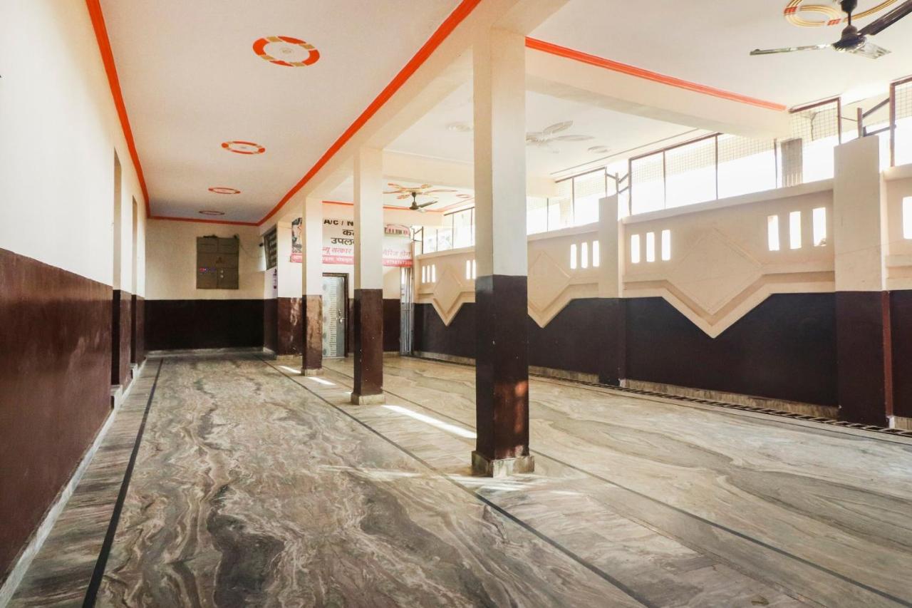 New Satkar Hotel by OYO Rooms