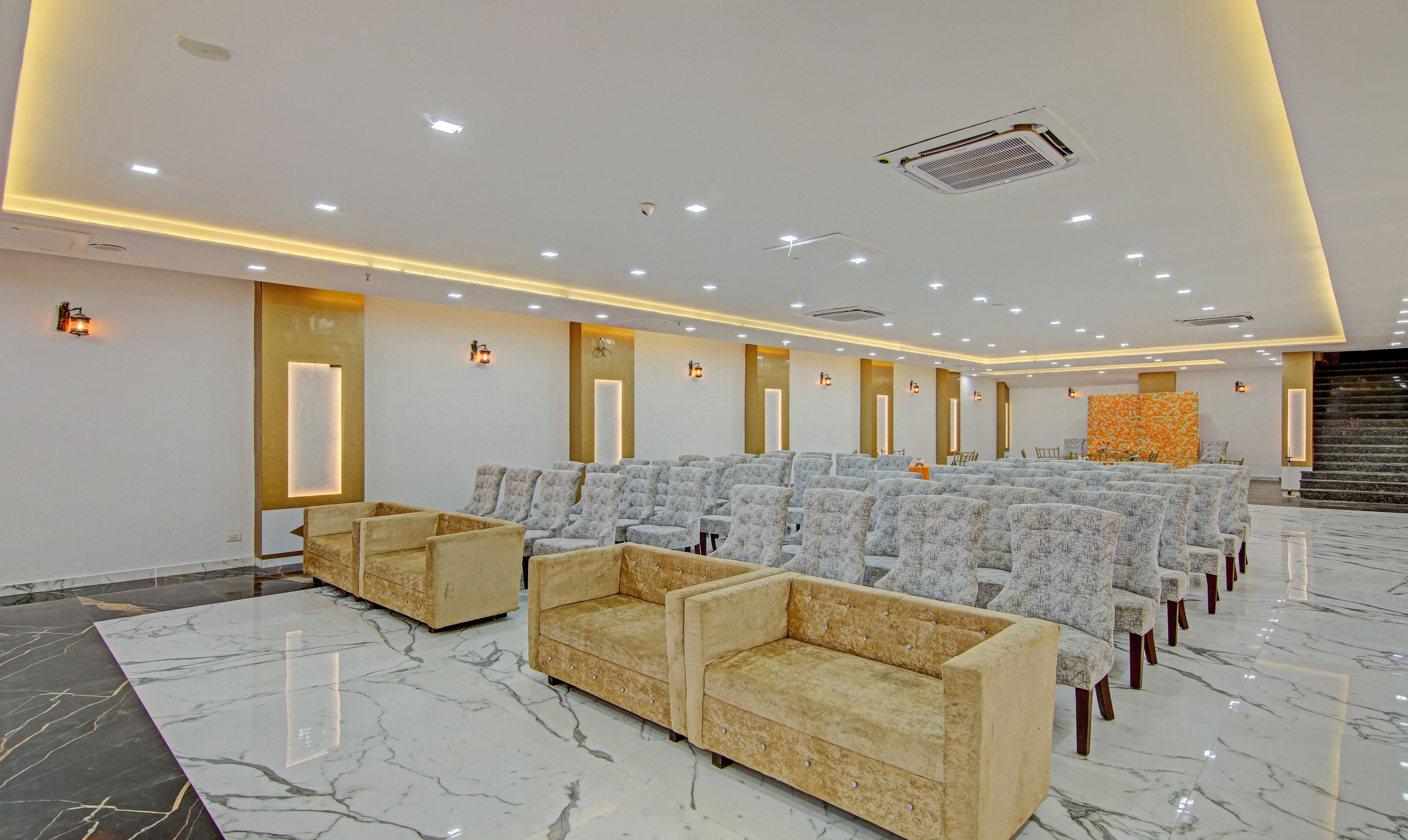 SG Grand by Treebo Hotels