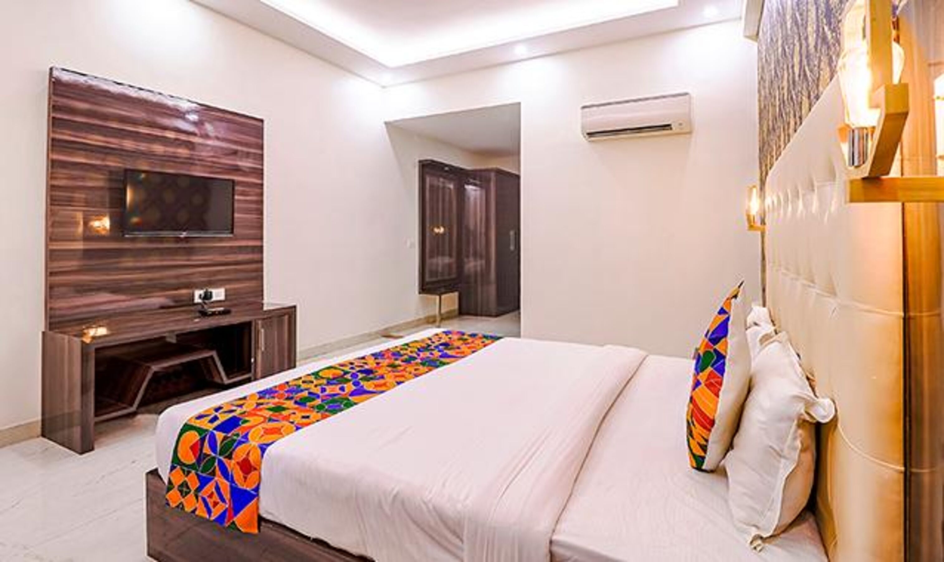 Swess Grand Fabhotel