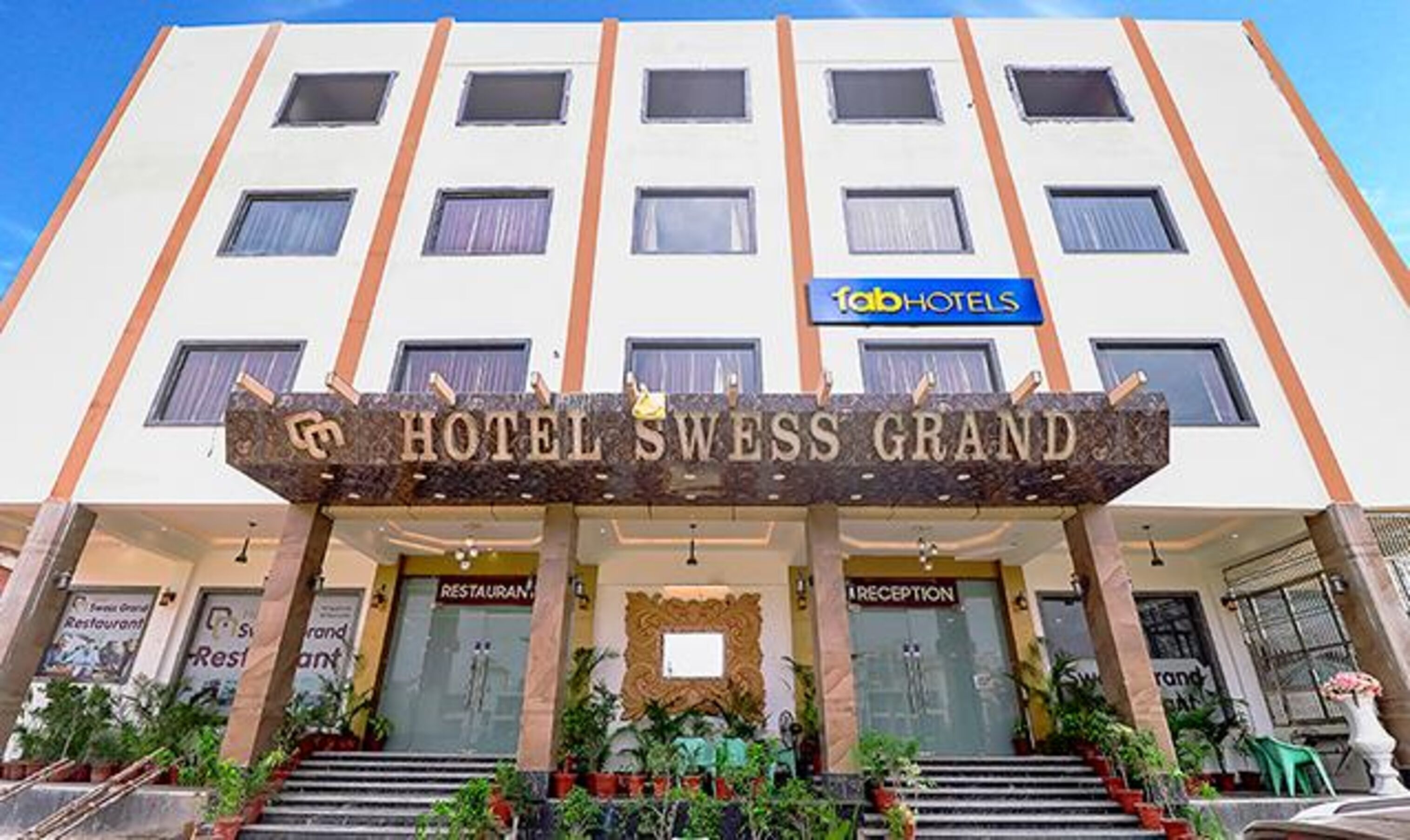 Swess Grand Fabhotel