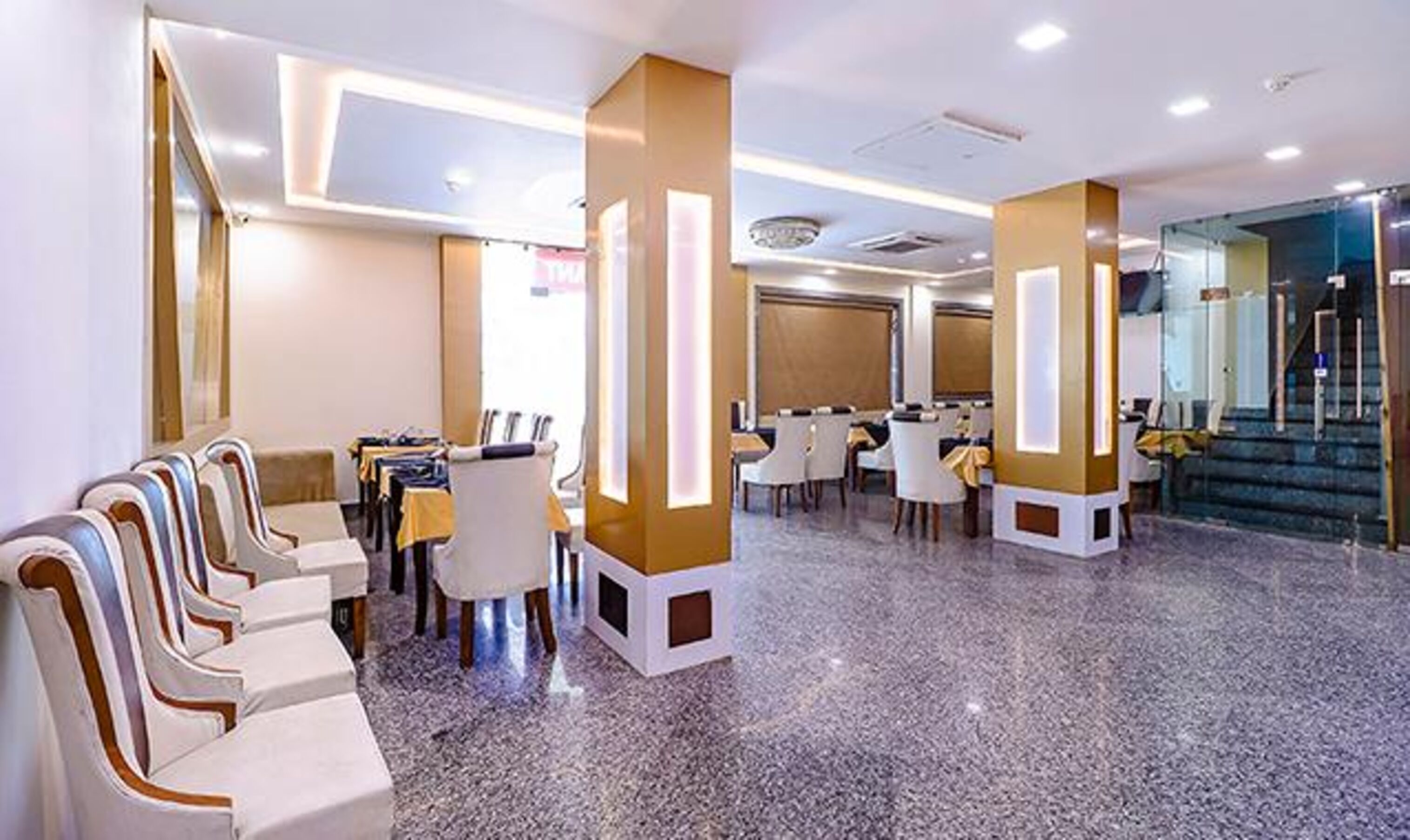 Swess Grand Fabhotel