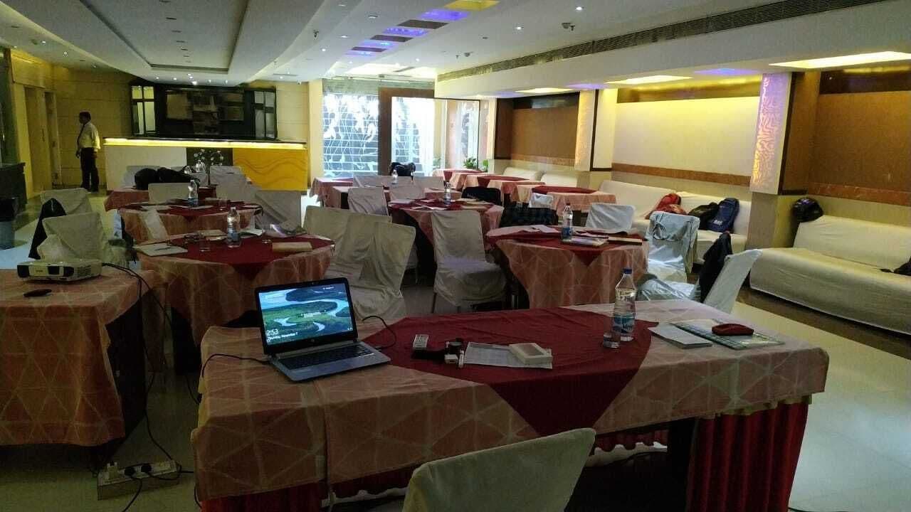 Taj Inn Hotel