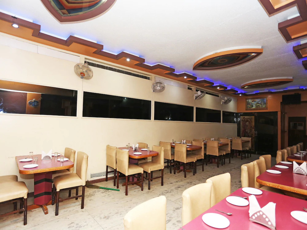 Hotel Mahajan Palace By OYO Rooms