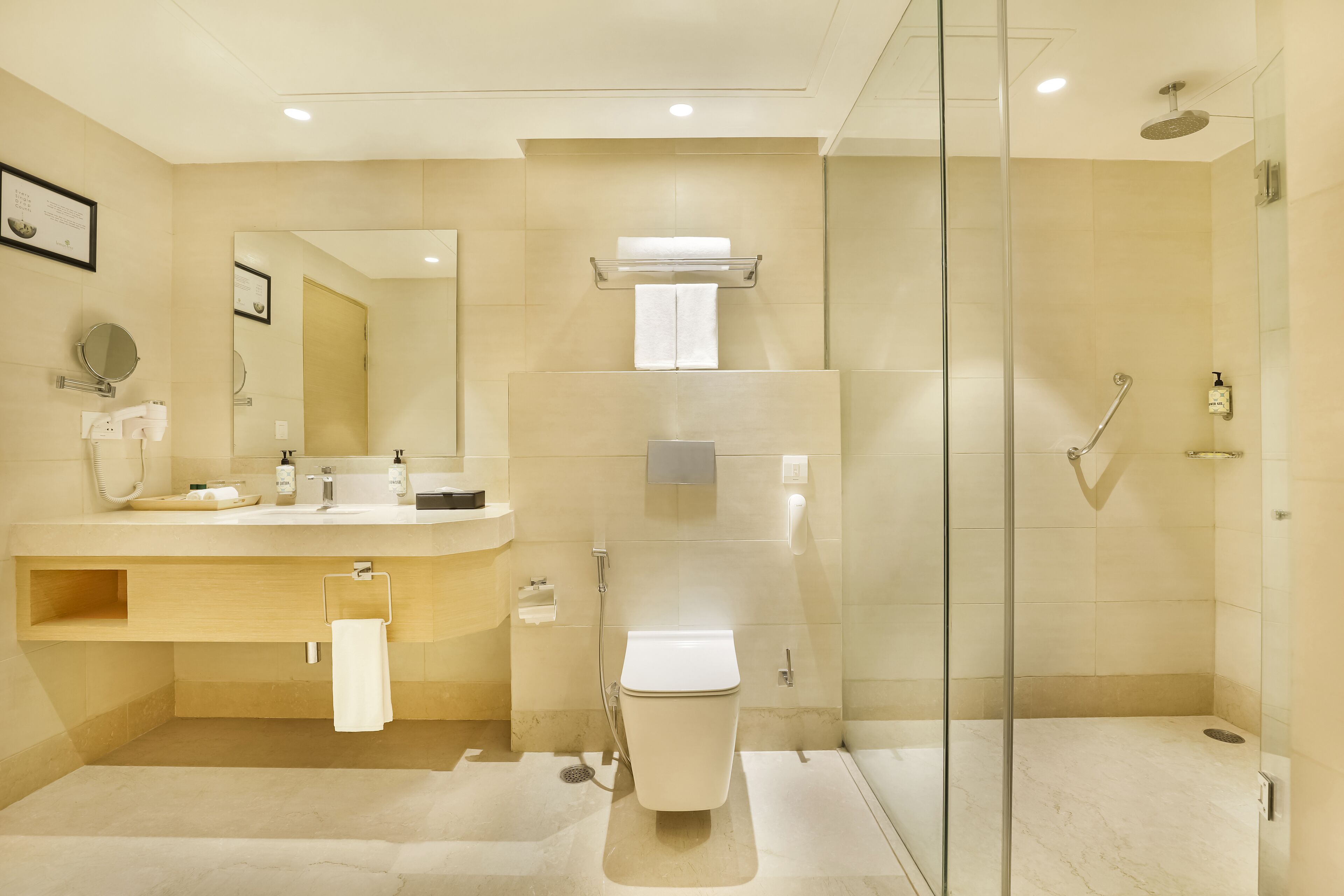 Lemon Tree Hotel Aligarh