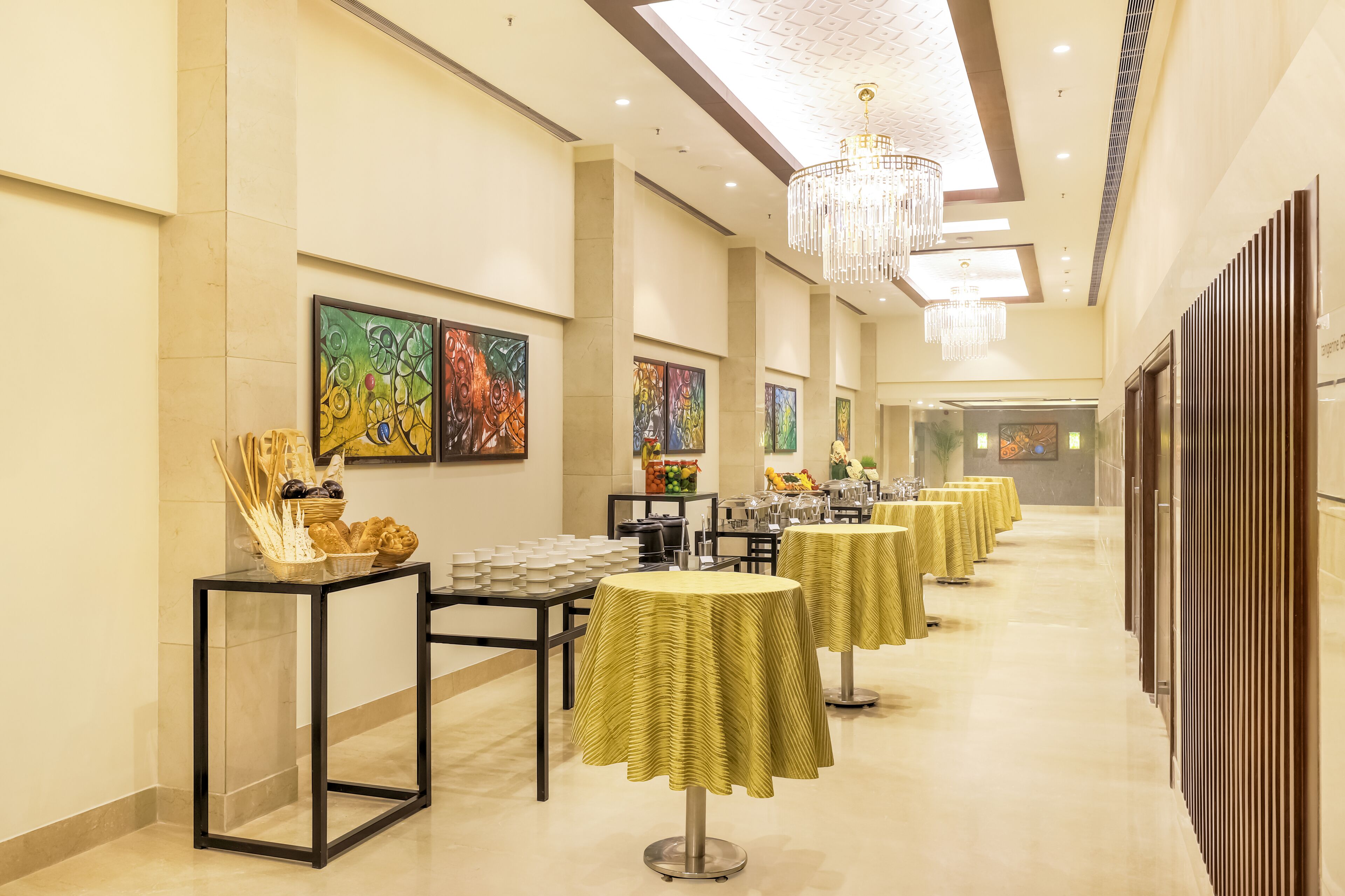 Lemon Tree Hotel Aligarh