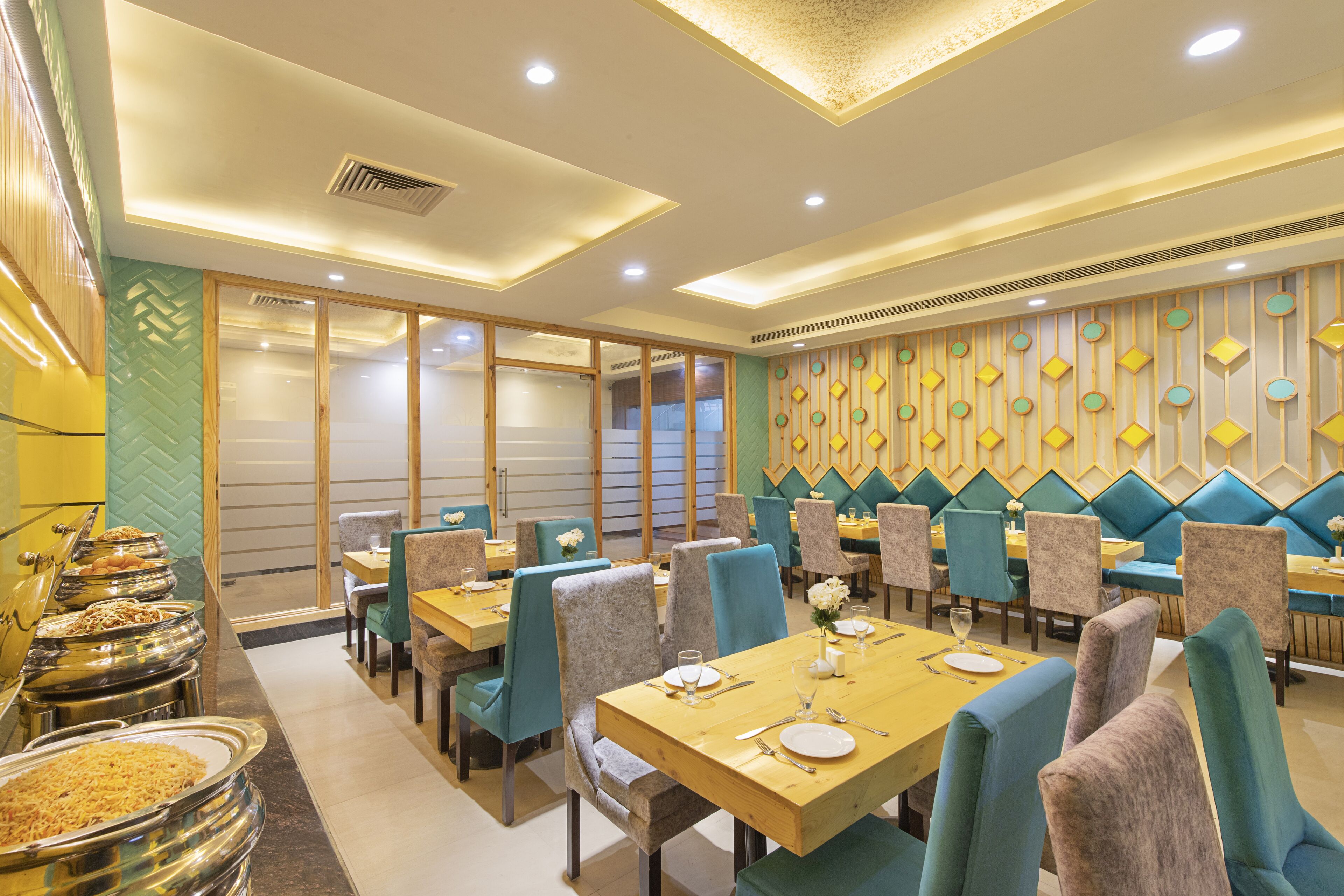 Click Collection Sparsh, Bareilly