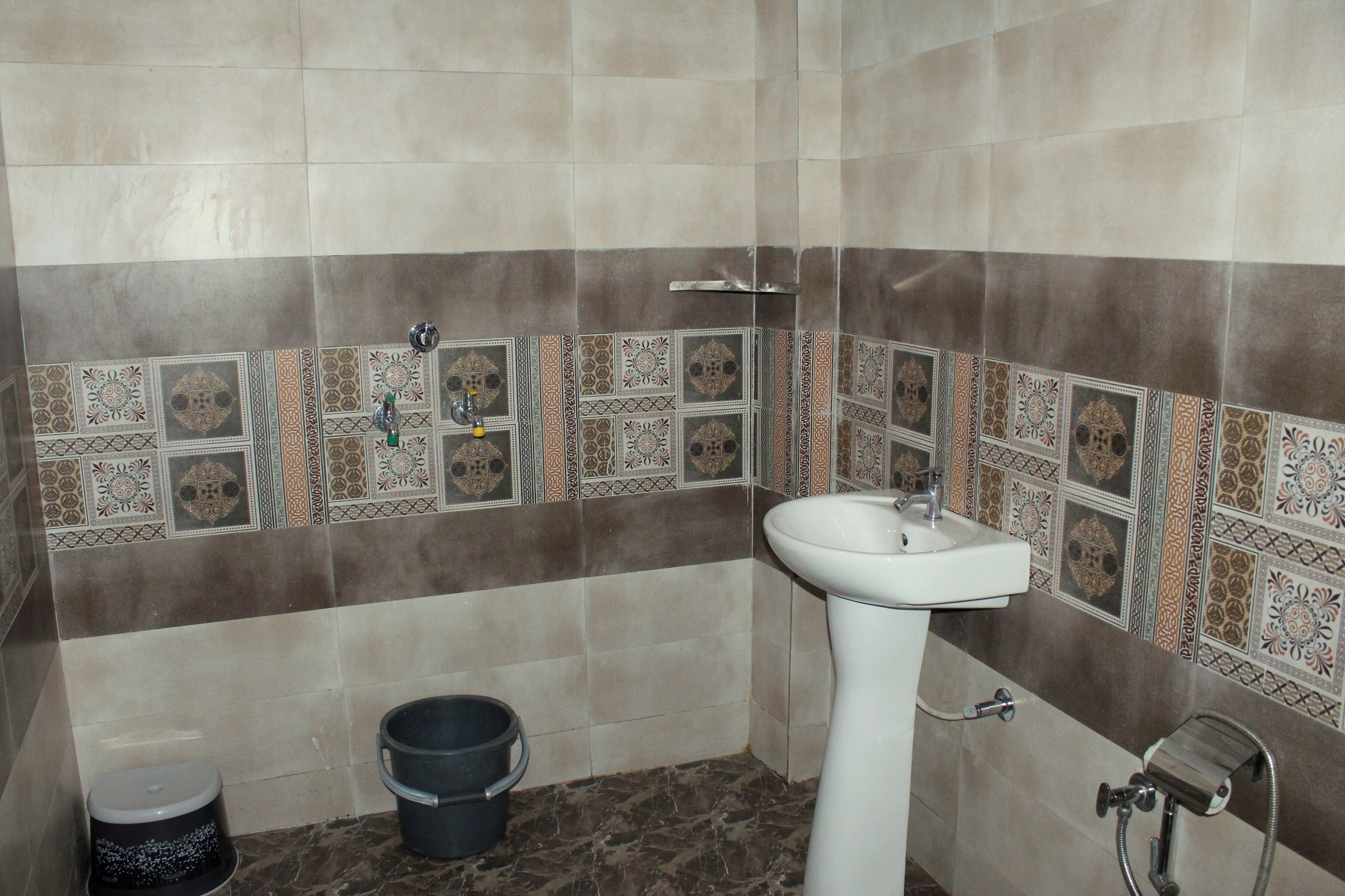 Goroomgo Krishna Residency Bareilly