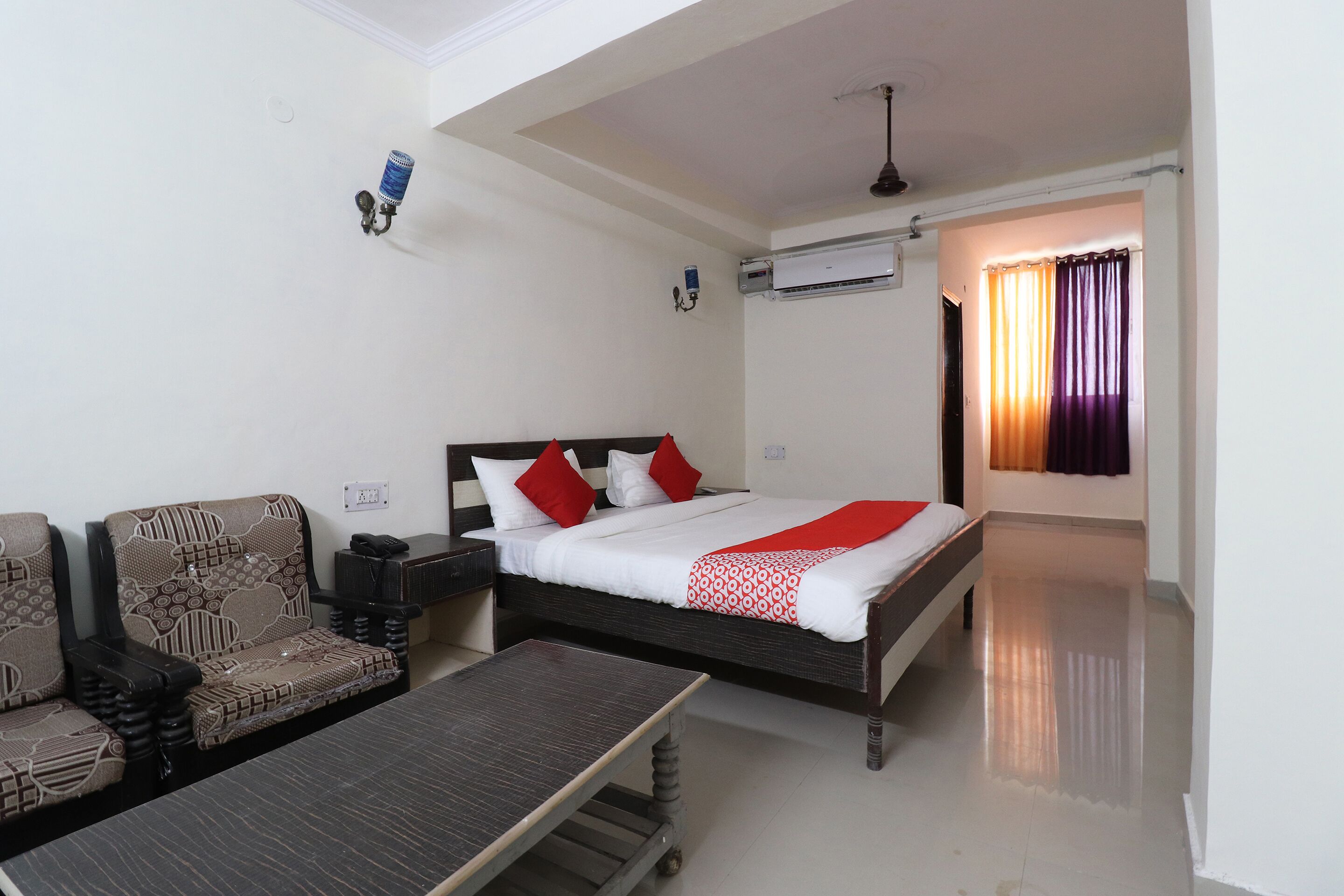 N H Plaza Lodge & Farm House by OYO Rooms