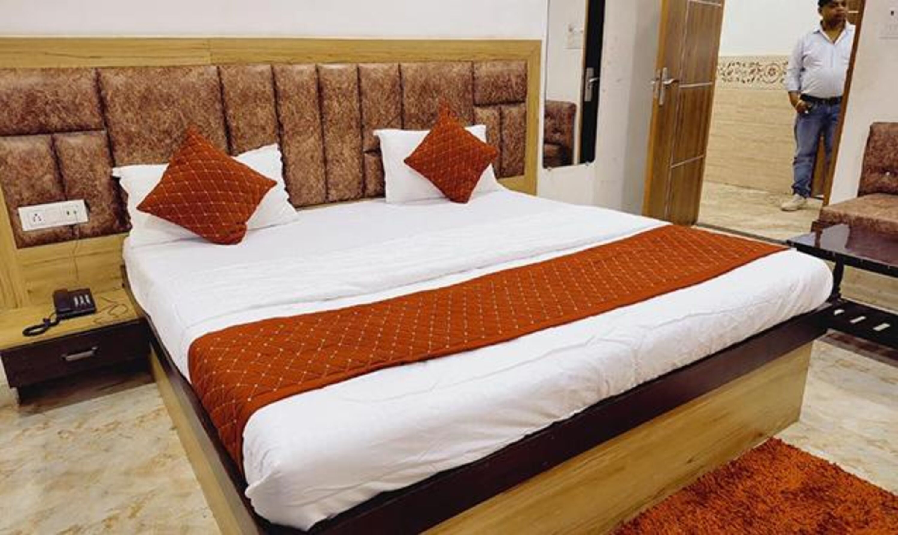 Elegance by Fabhotel