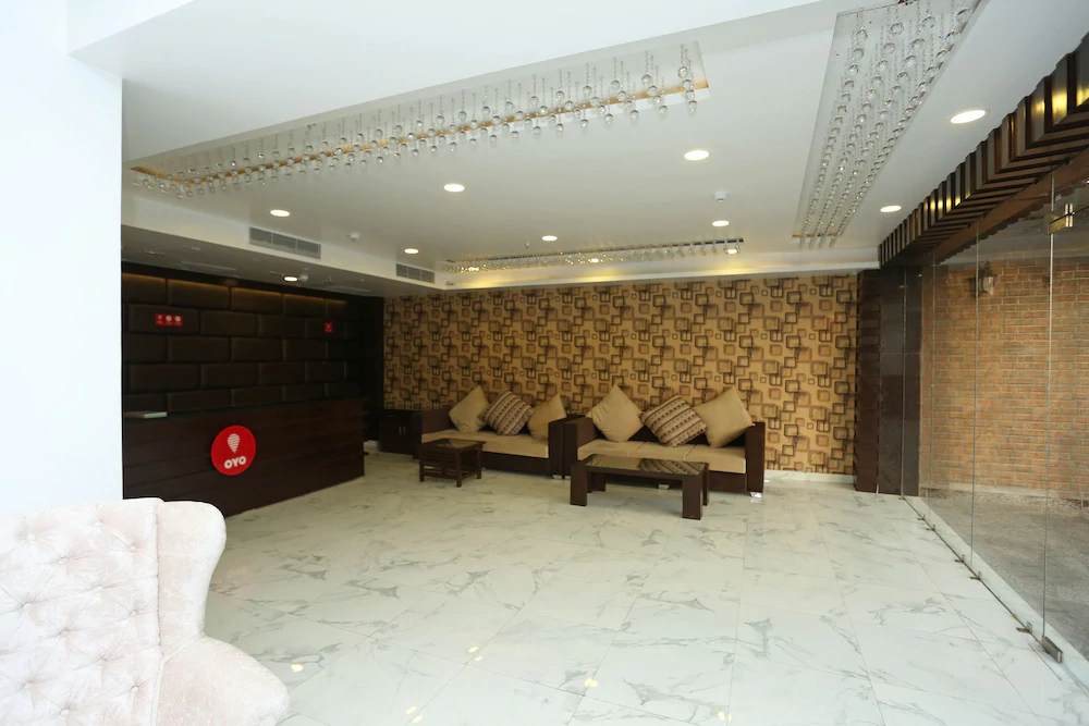 Hotel Parktel By OYO Rooms