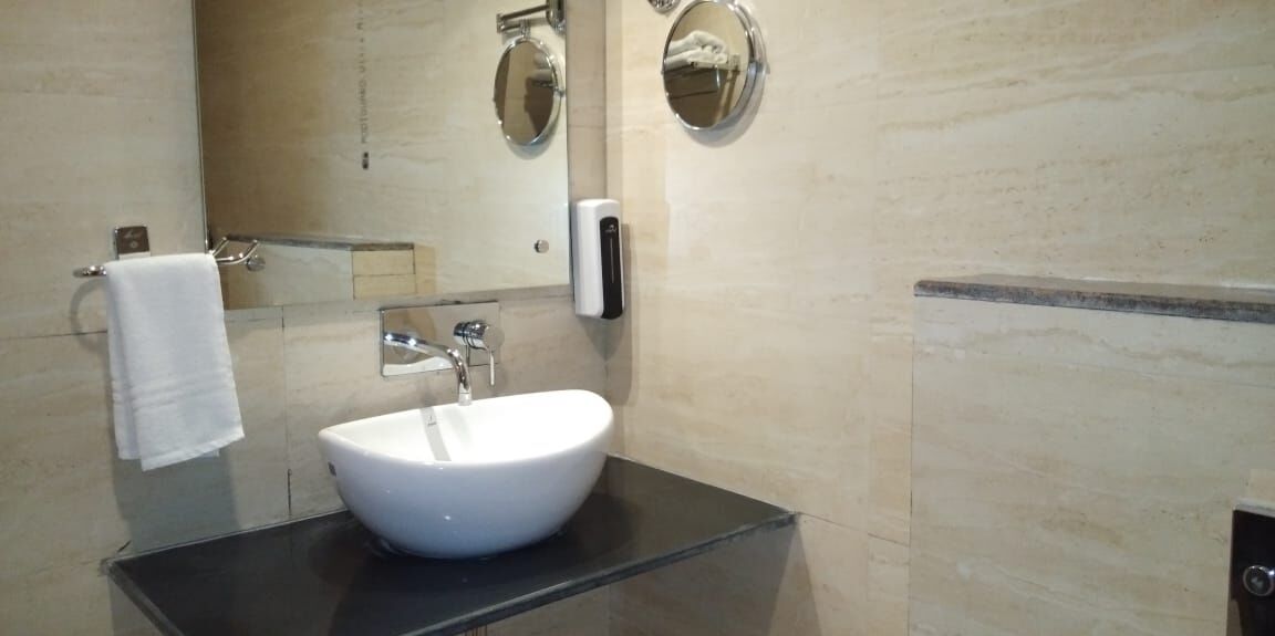 Clarks Collection Lucknow Gomti Nagar