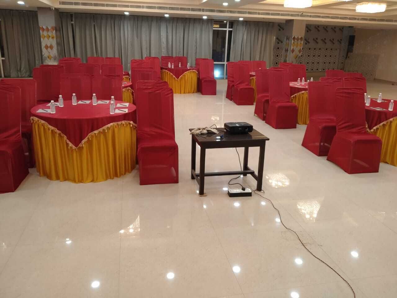 Clarks Collection Lucknow Gomti Nagar