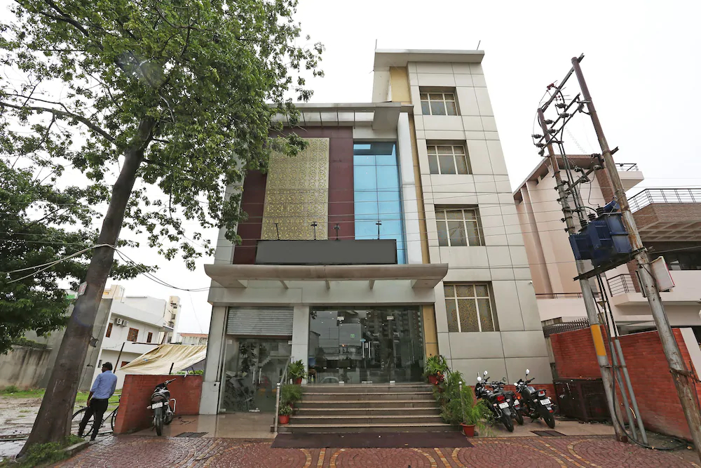 GS Inn by OYO Rooms