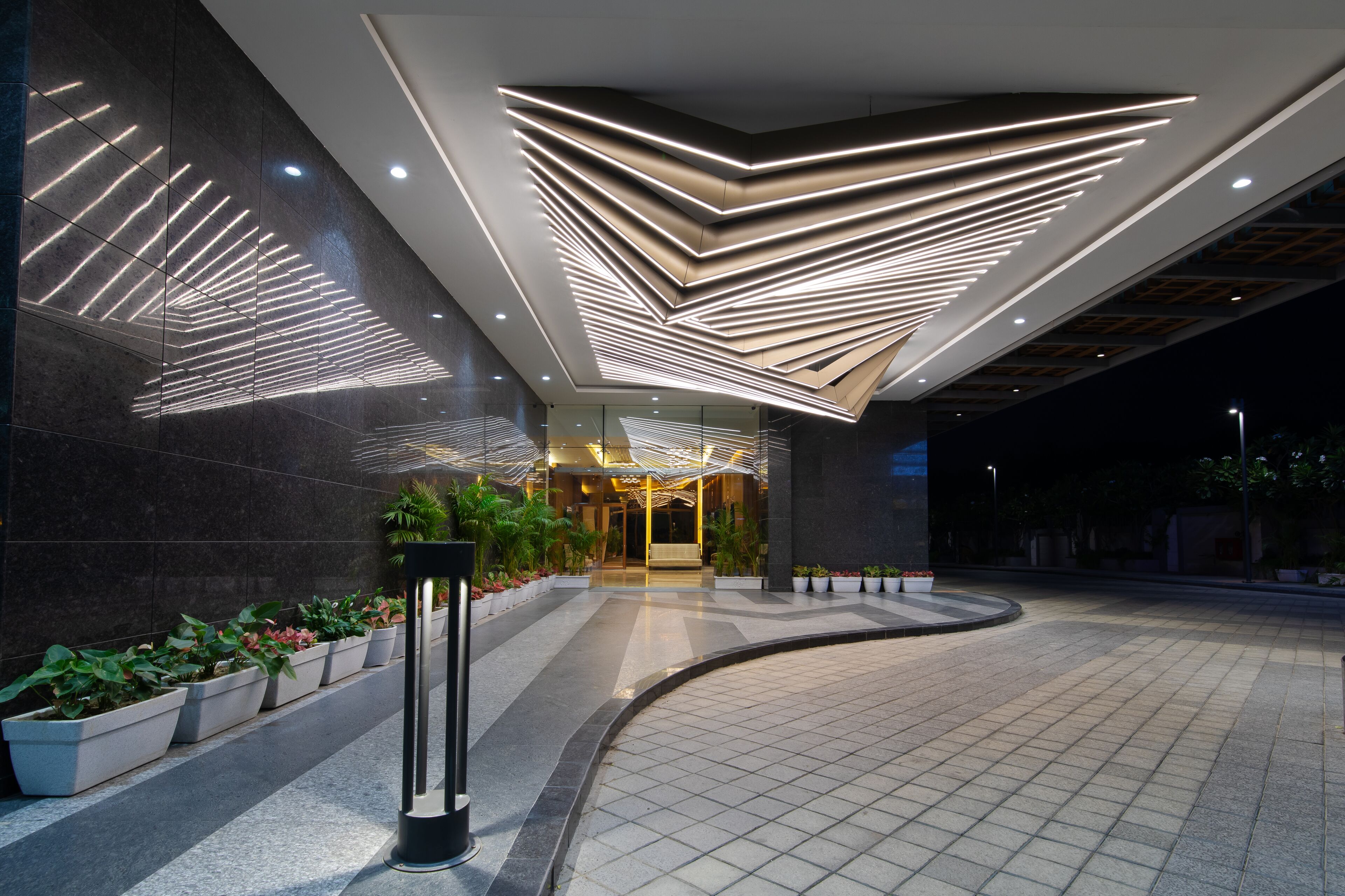 Hometel Alambagh Lucknow