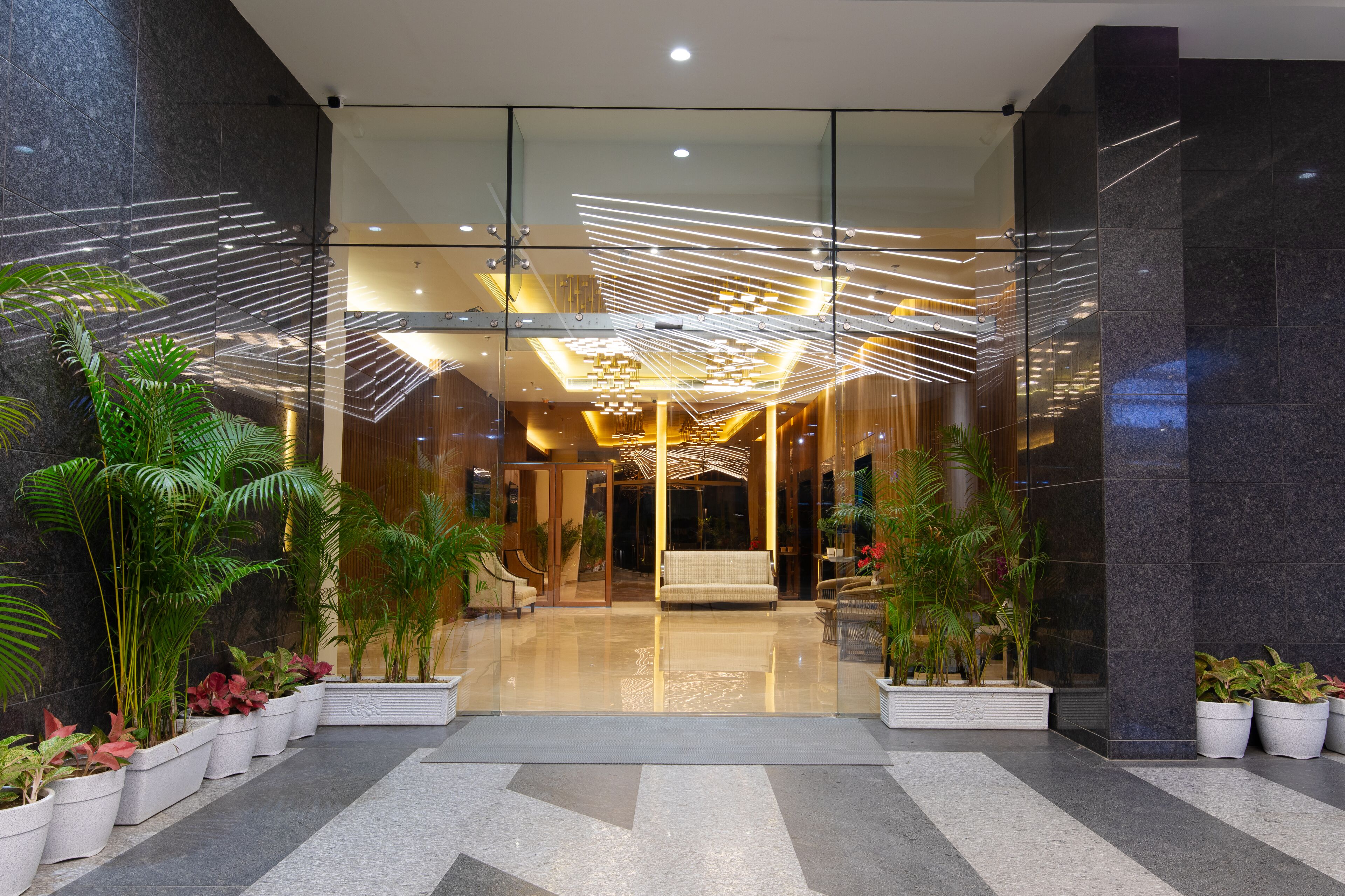 Hometel Alambagh Lucknow