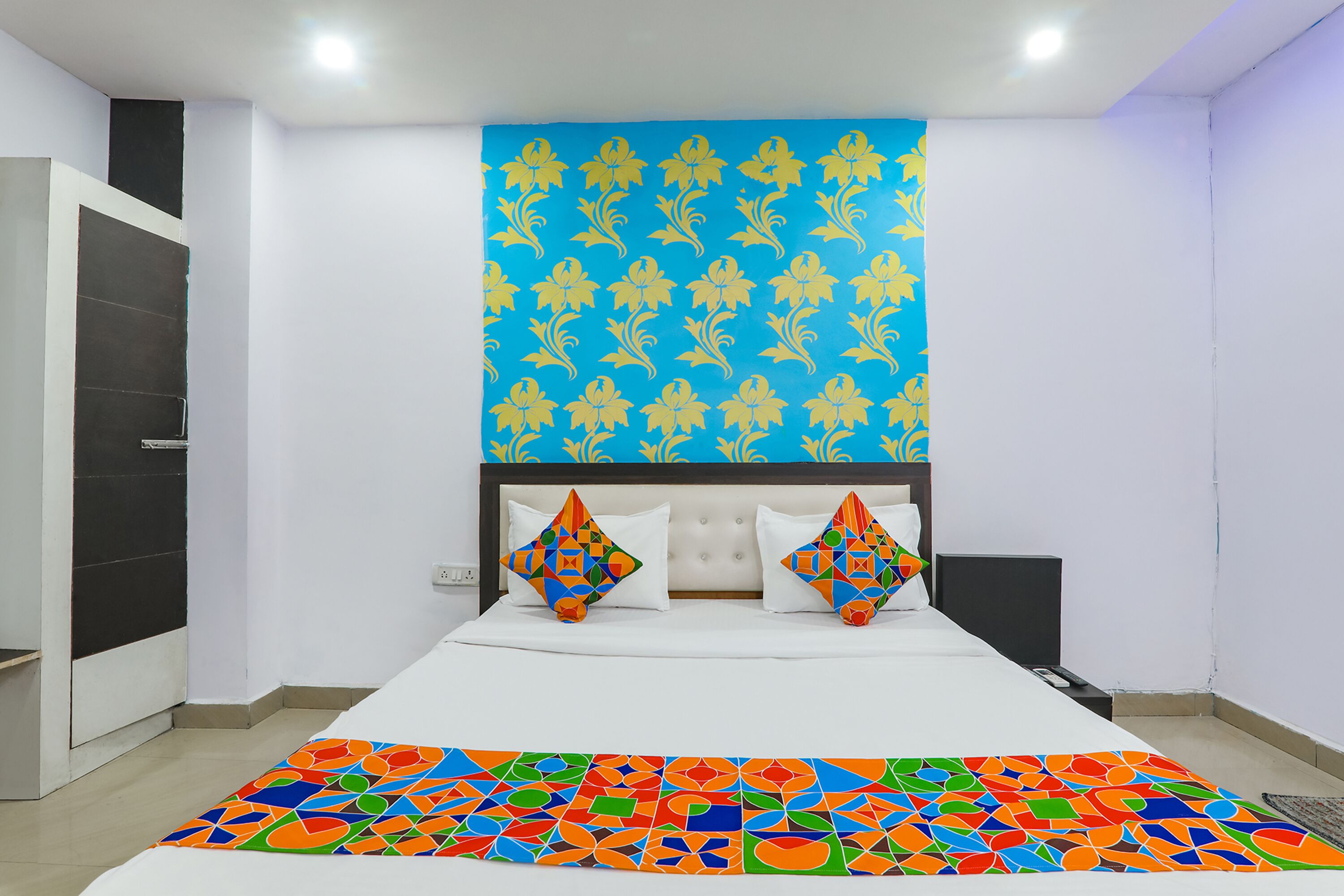 Hotel Happy Mark Inn By Fabexpress