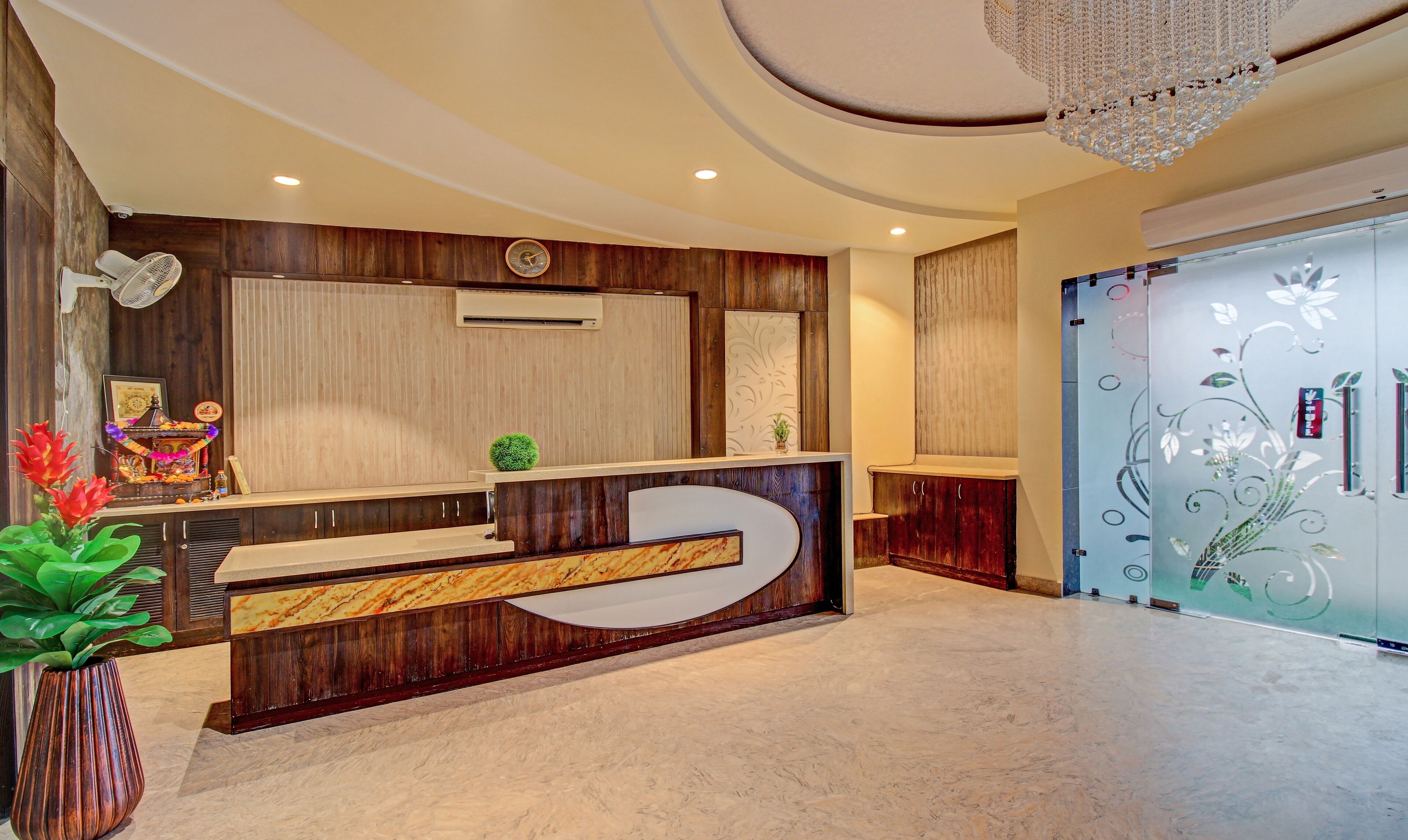 Sam Inn by Treebo Hotels