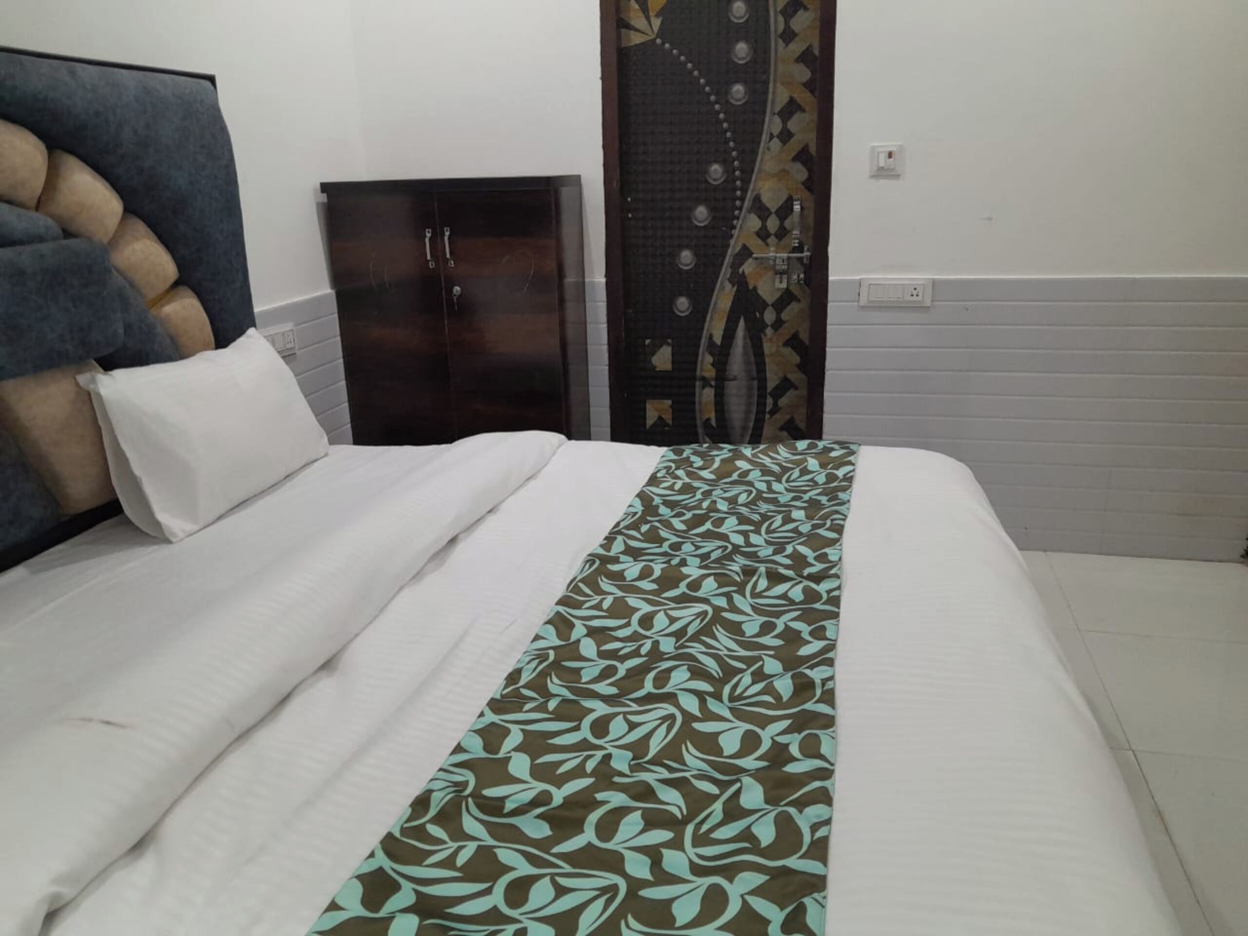 Avexia Kanha Residency