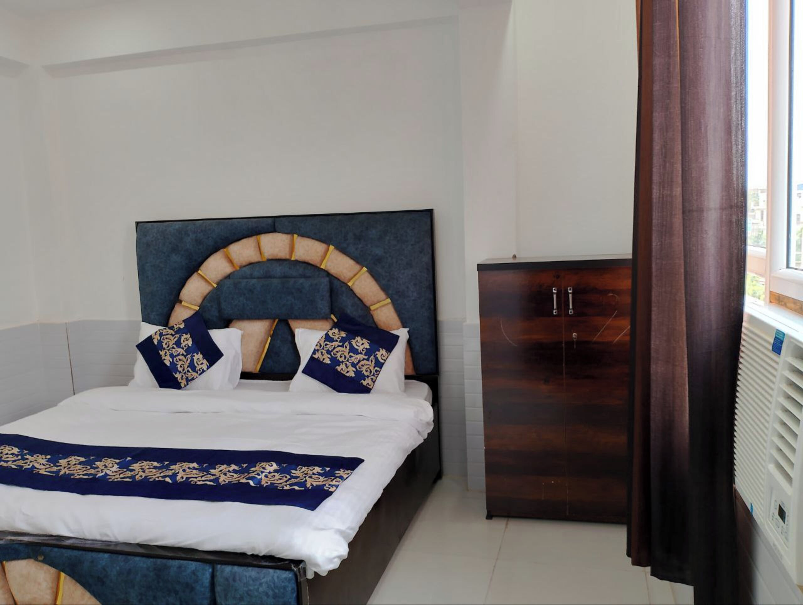 Avexia Kanha Residency